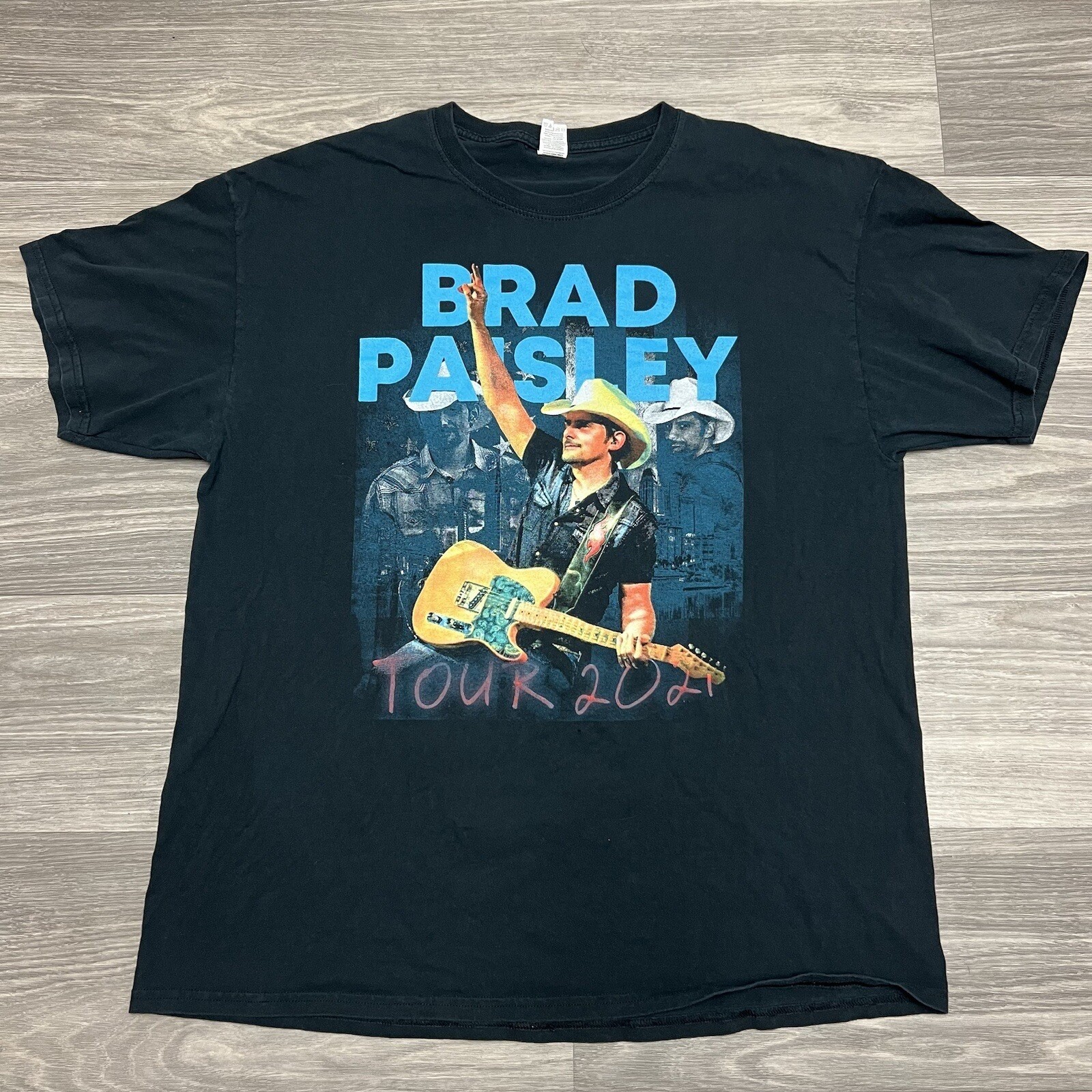Brad Paisley Tour 2021 Concert T-Shirt Mens XL Black Fruit of the Loom Cotton gallery