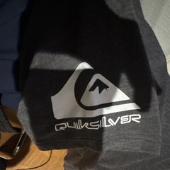 Quiksilver Men’s Grey Solid Logo Crew Neck Short Sleeve Cotton Jersey T-Shirt M
