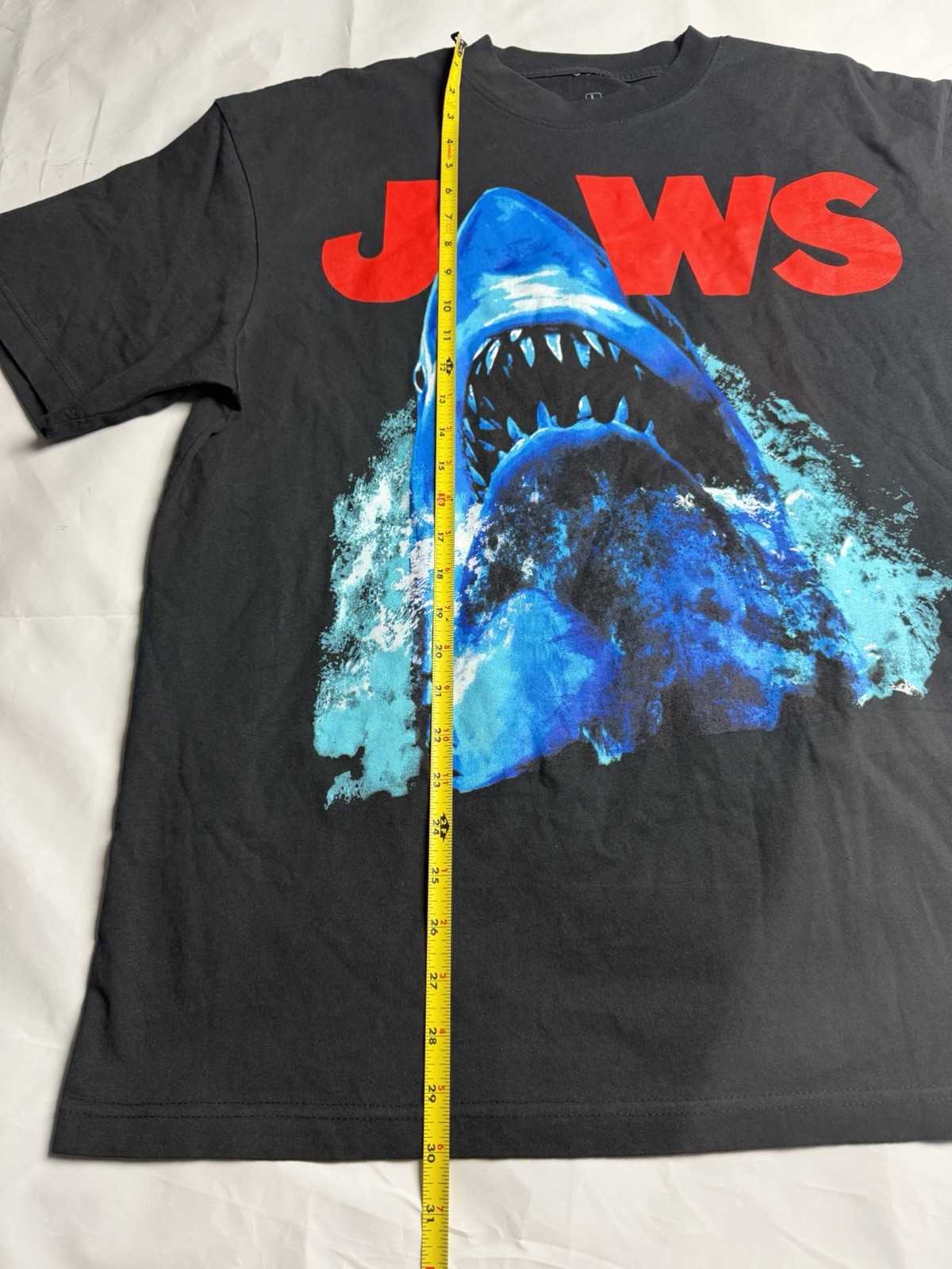 Jaws Ripple Junction Universal Heavyweight SS Black Shirt Movie Sz L B87 gallery