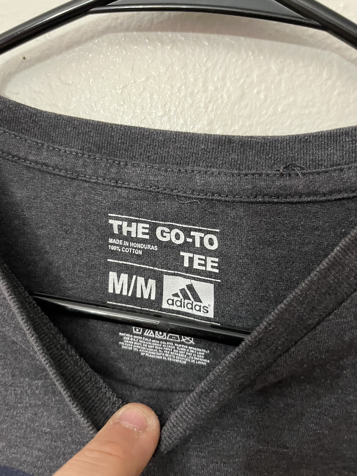 Mens Adidas "The Go-To Tee" Gray Logo Short Sleeve Shirt Medium USA Flag gallery