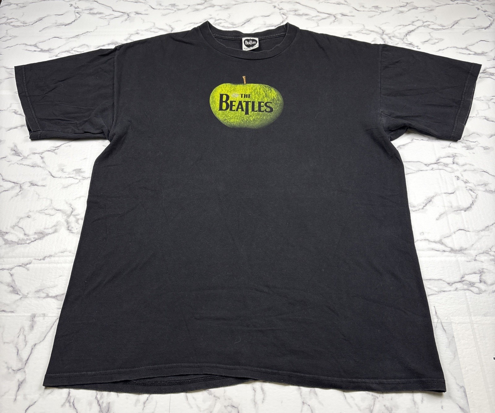VTG 2008 The Beatles Apple Records Faded Green Apple Black Band Promo T-Shirt XL
