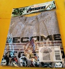 Two Marvel Avengers T-shirts Size M, Avengers Group Shot And Infinity Gauntlet