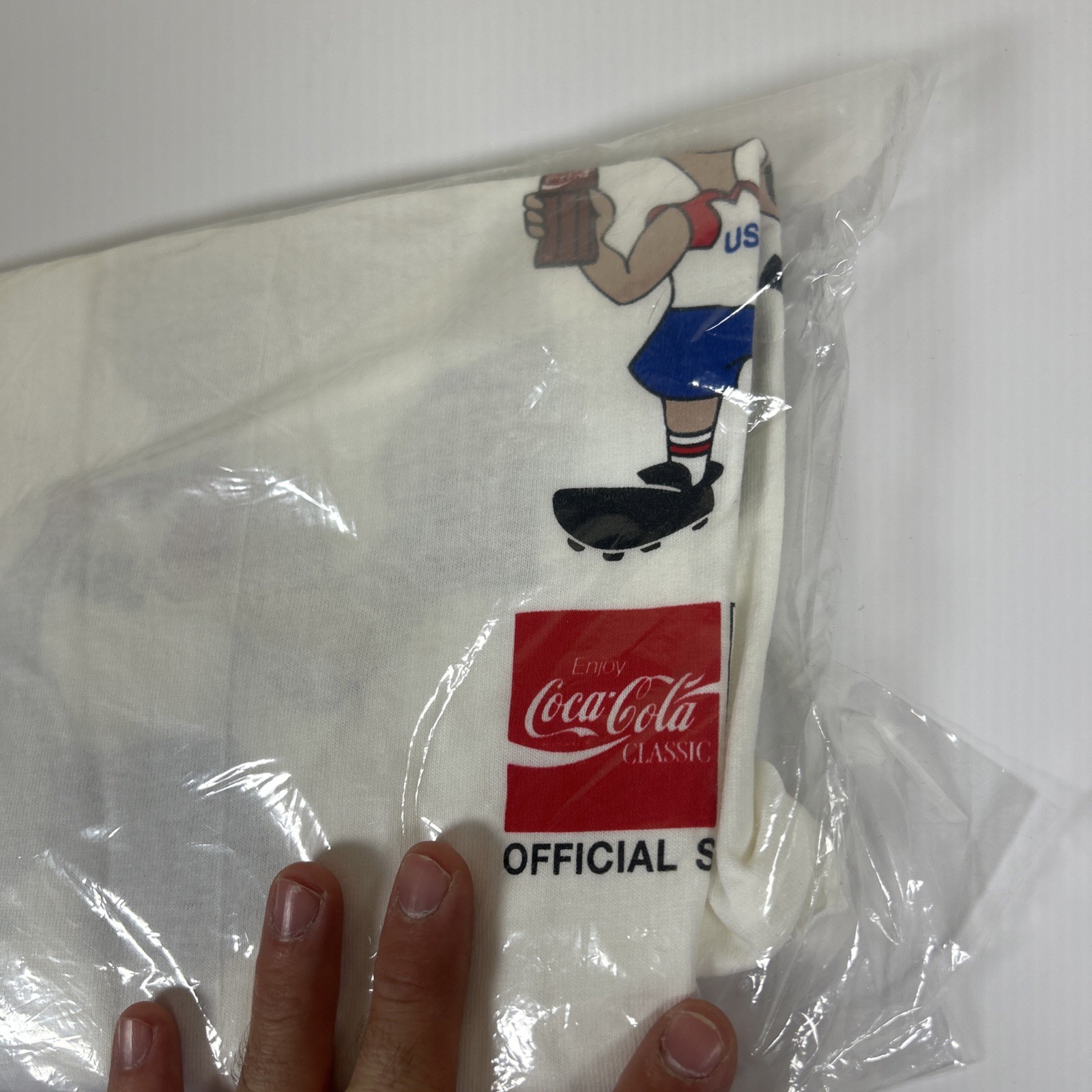 NEW Vintage 1994 USA World Cup Soccer Coca-Cola T Shirt White Men's XL - NWT NOS gallery