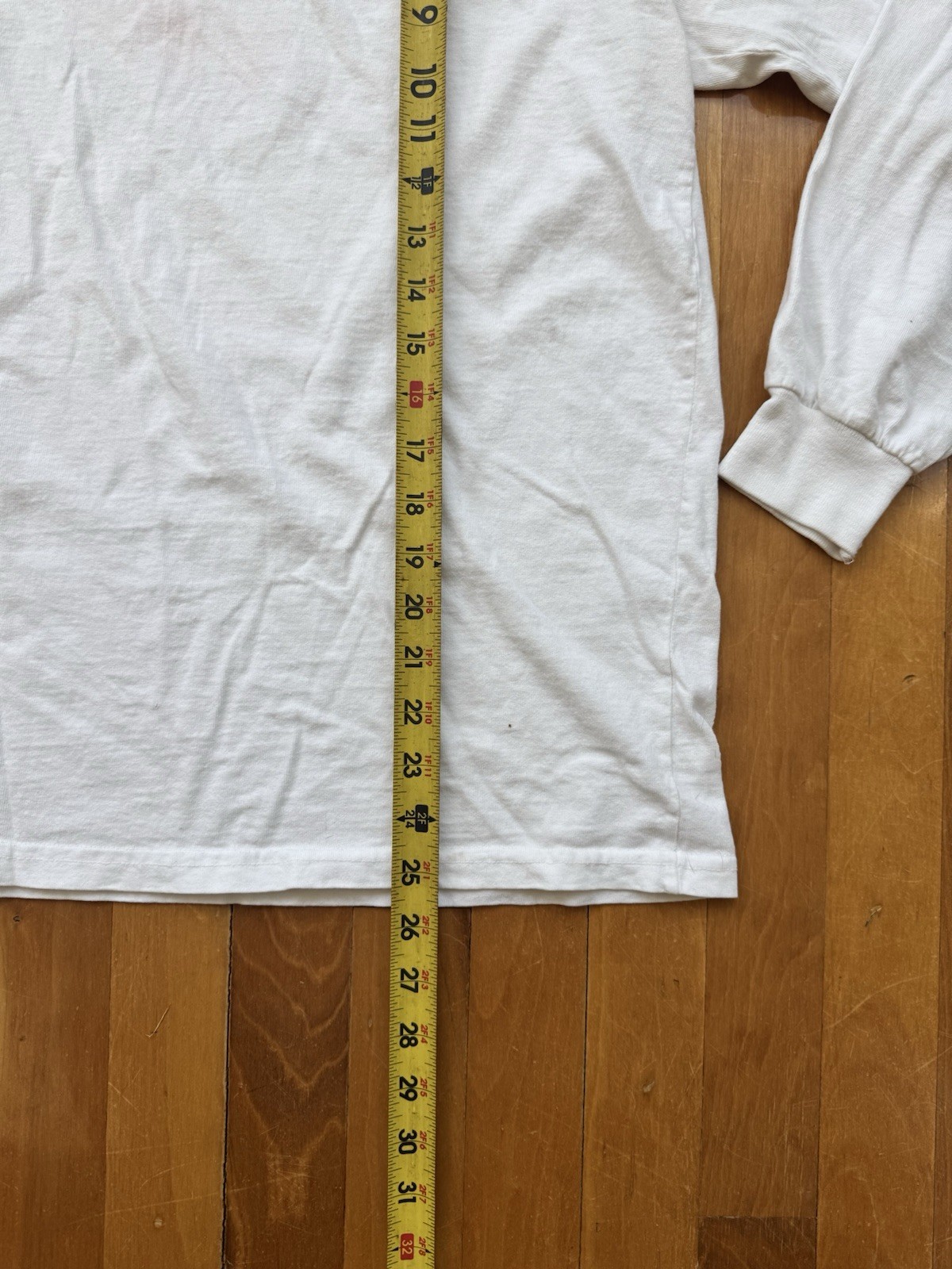 Men’s AND1 White Long Sleeve Graphic Tshirt Size XL HAS FLAWS gallery