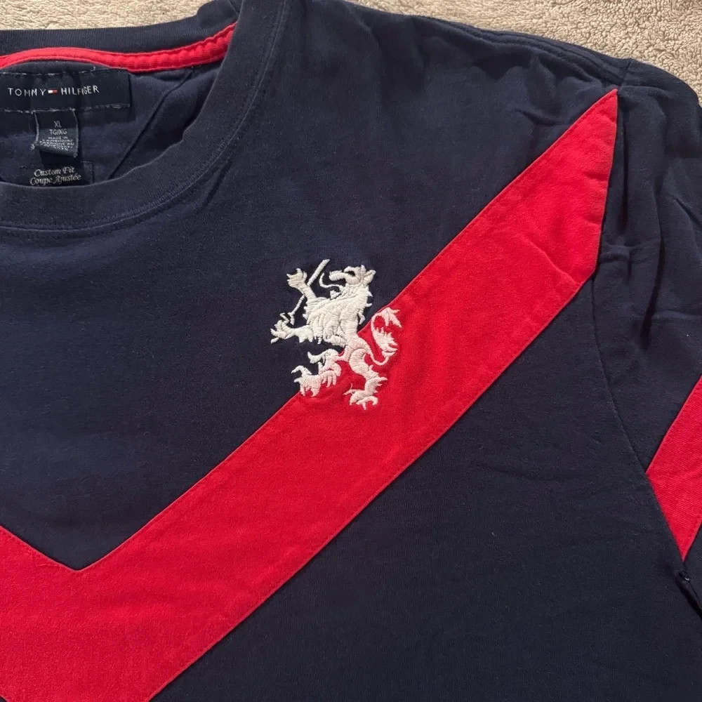 Unique Y2K Tommy Hilfiger Navy Tee Red Chevron Stripe Embroidered Lion Jersey 8 gallery