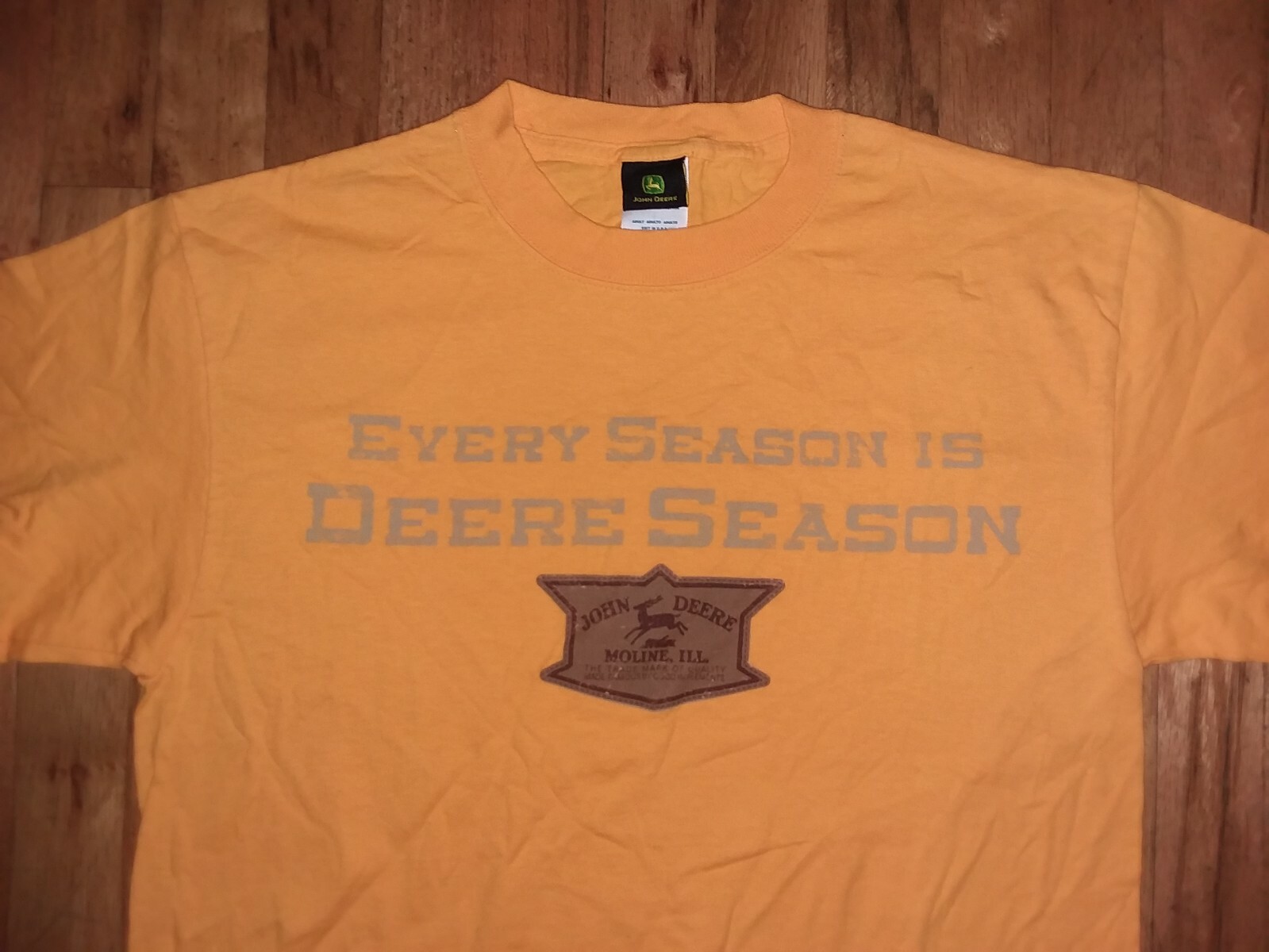 vintage John Deere Every Season t shirt M farming outdoir hunting fishing