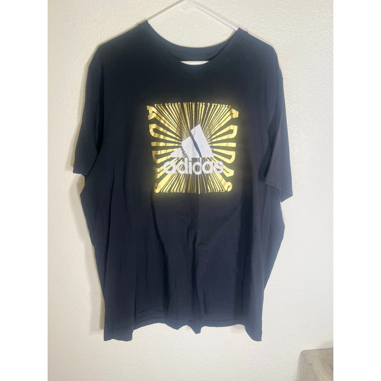 Adidas XXL black mens T-Shirt w/gold design-used good condition gallery