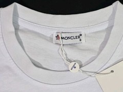 Moncler Designer Embroidered Logo Men’s White Shortsleeve T-Shirt Size Small NWT