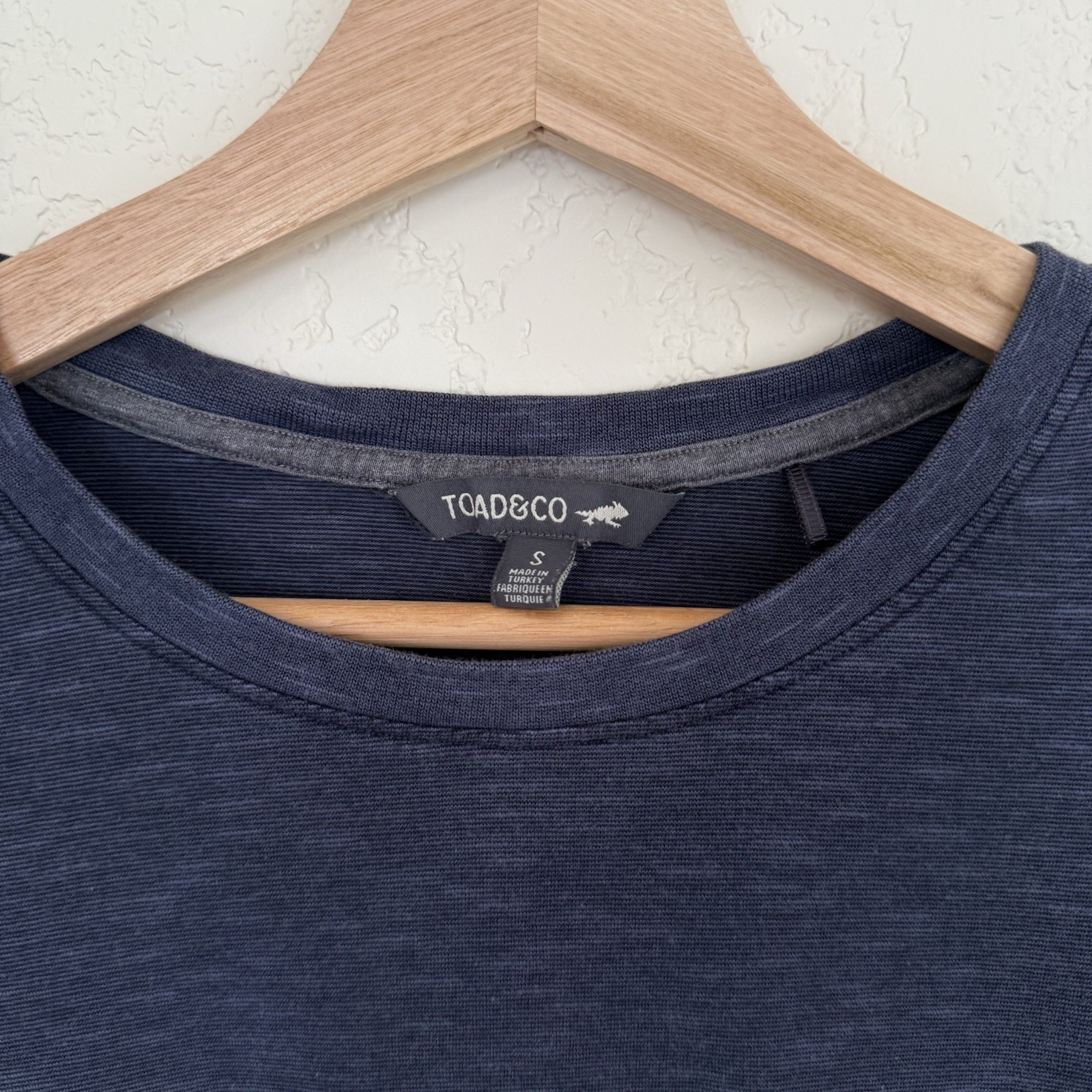 Toad and Co Tempo Long Sleeve T Shirt Mens Small Crew Neck Blue Organic Cotton gallery