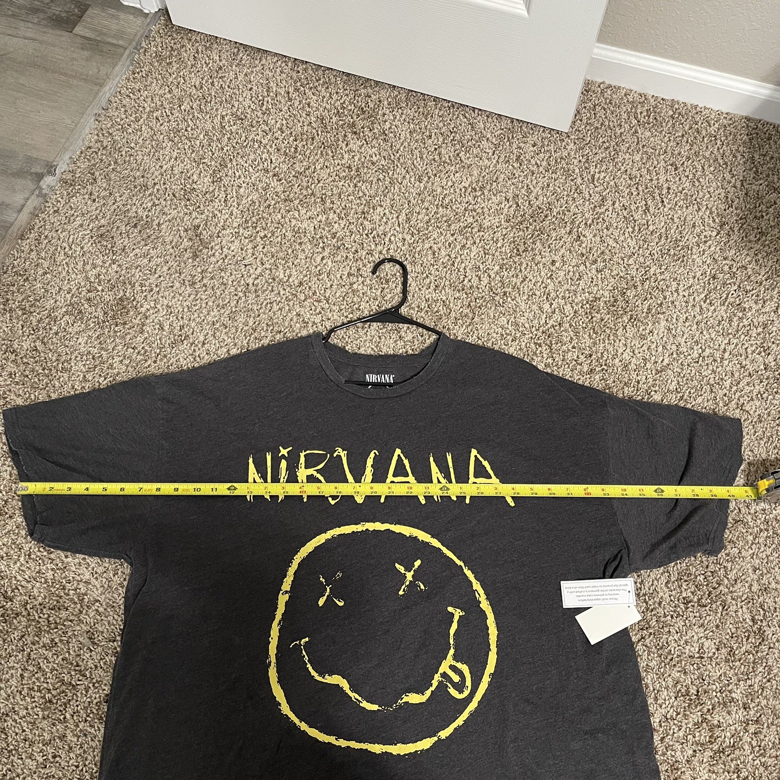 Nirvana Men's Smiley 1993 Tour Graphic Distress Relax Boxy Tee Size 2XL gallery