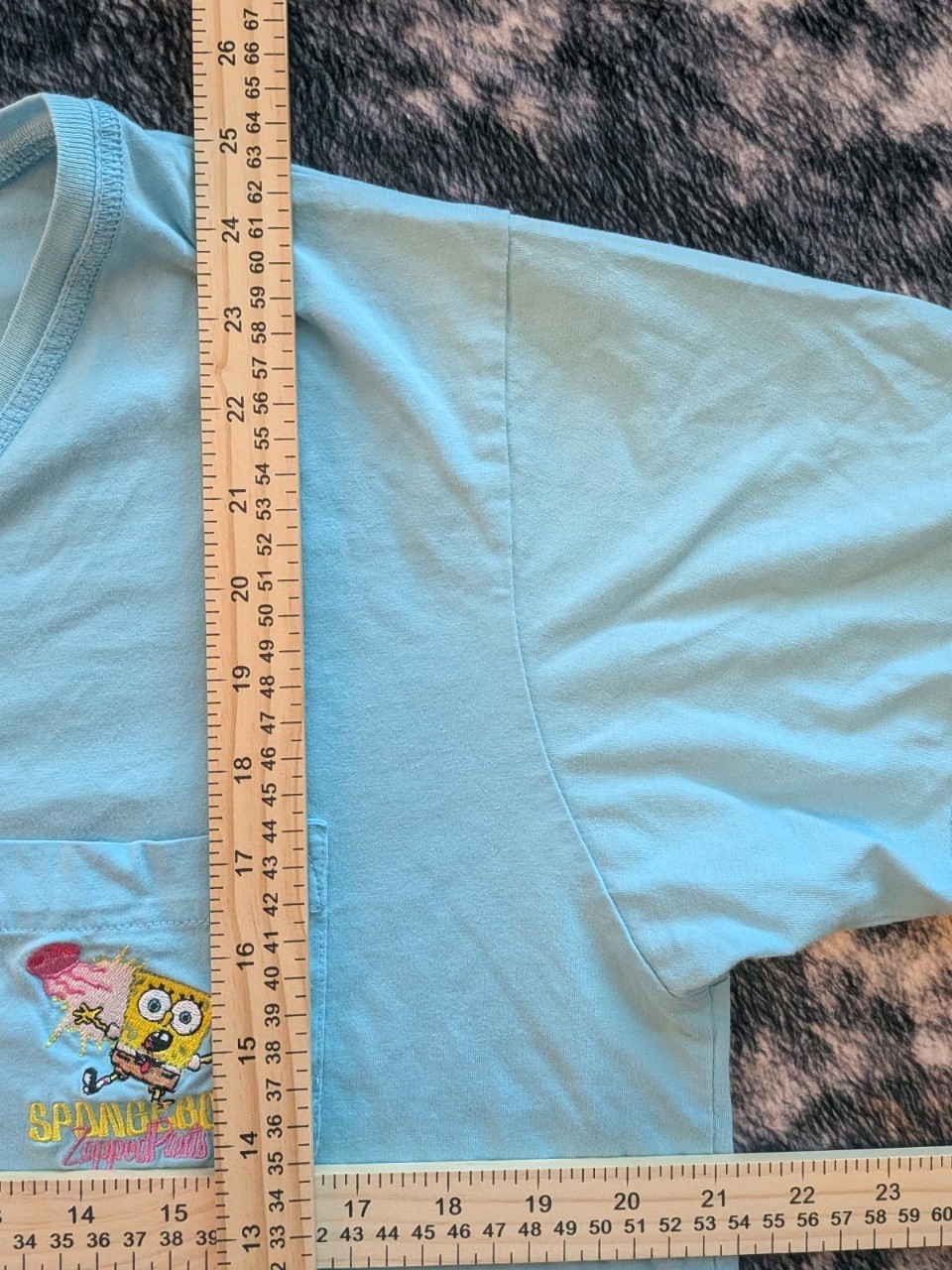 Nickelodeon SpongeBob SquarePants Men’s Blue V-Neck Embroidered Pocket Tee L gallery