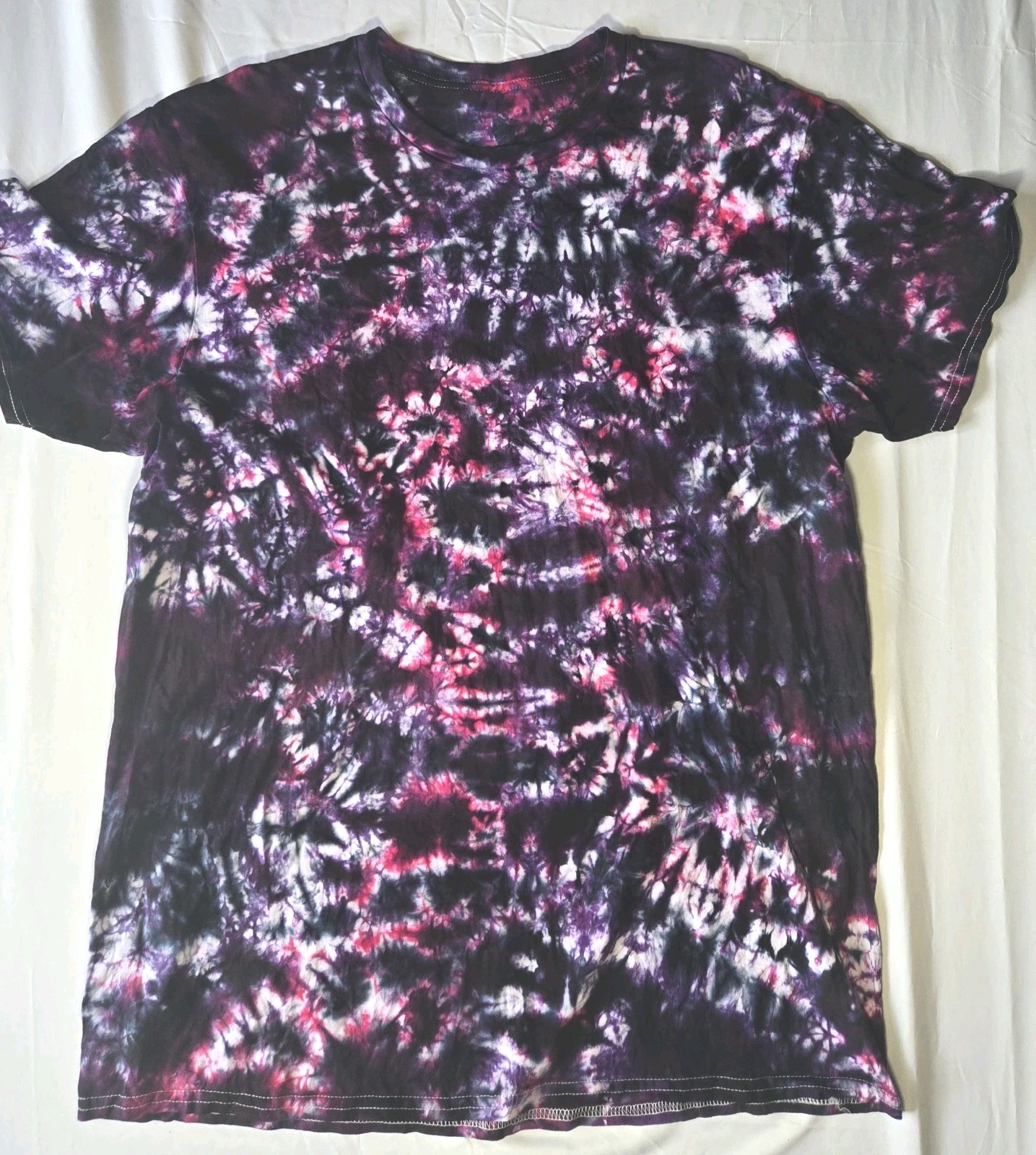 Gildan Tie Dye T-shirt Black, Pink, Purple Crumple Various Adult Sizes gallery
