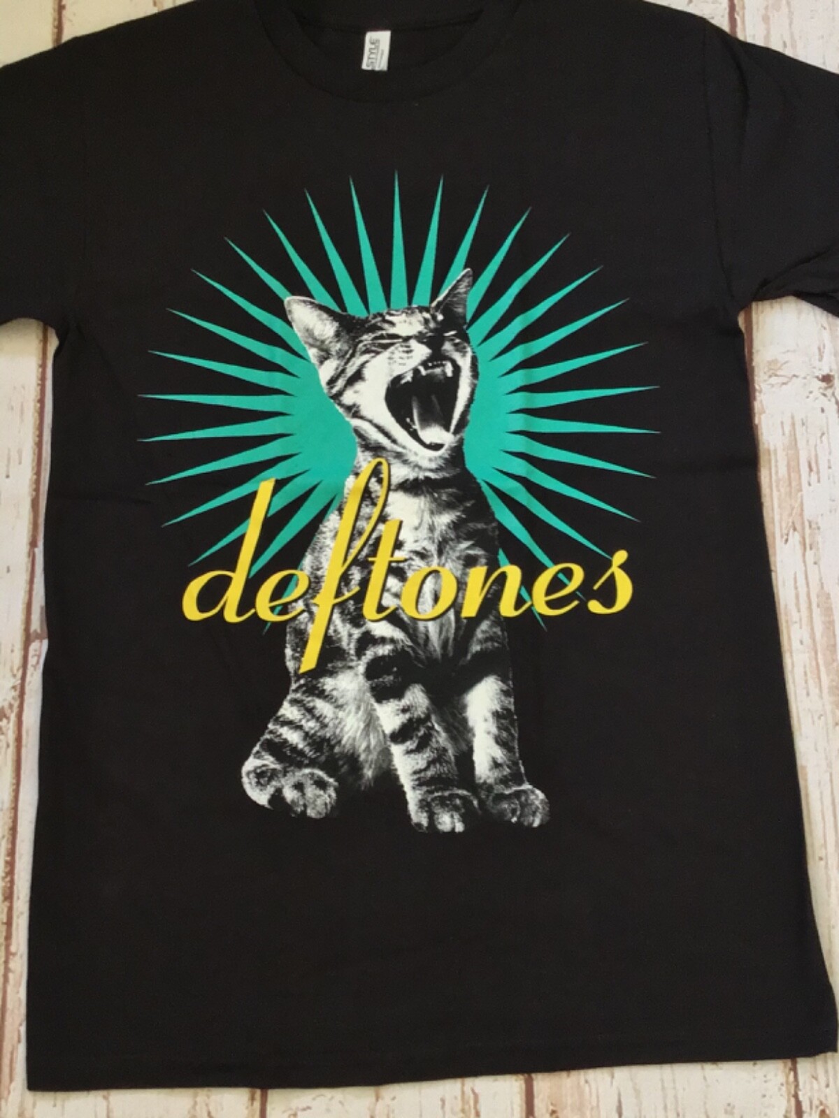 NEW- DEFTONES - CAT LOGO - BAND T-SHIRT gallery