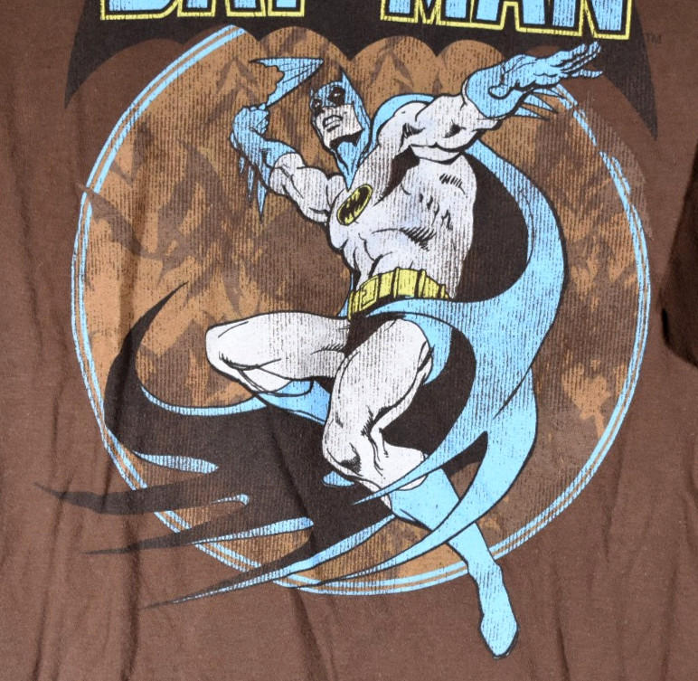 Vintage Batman Men's T-Shirt Brown DC Comics - Blue/Gray Batman - Size XL XLarge gallery
