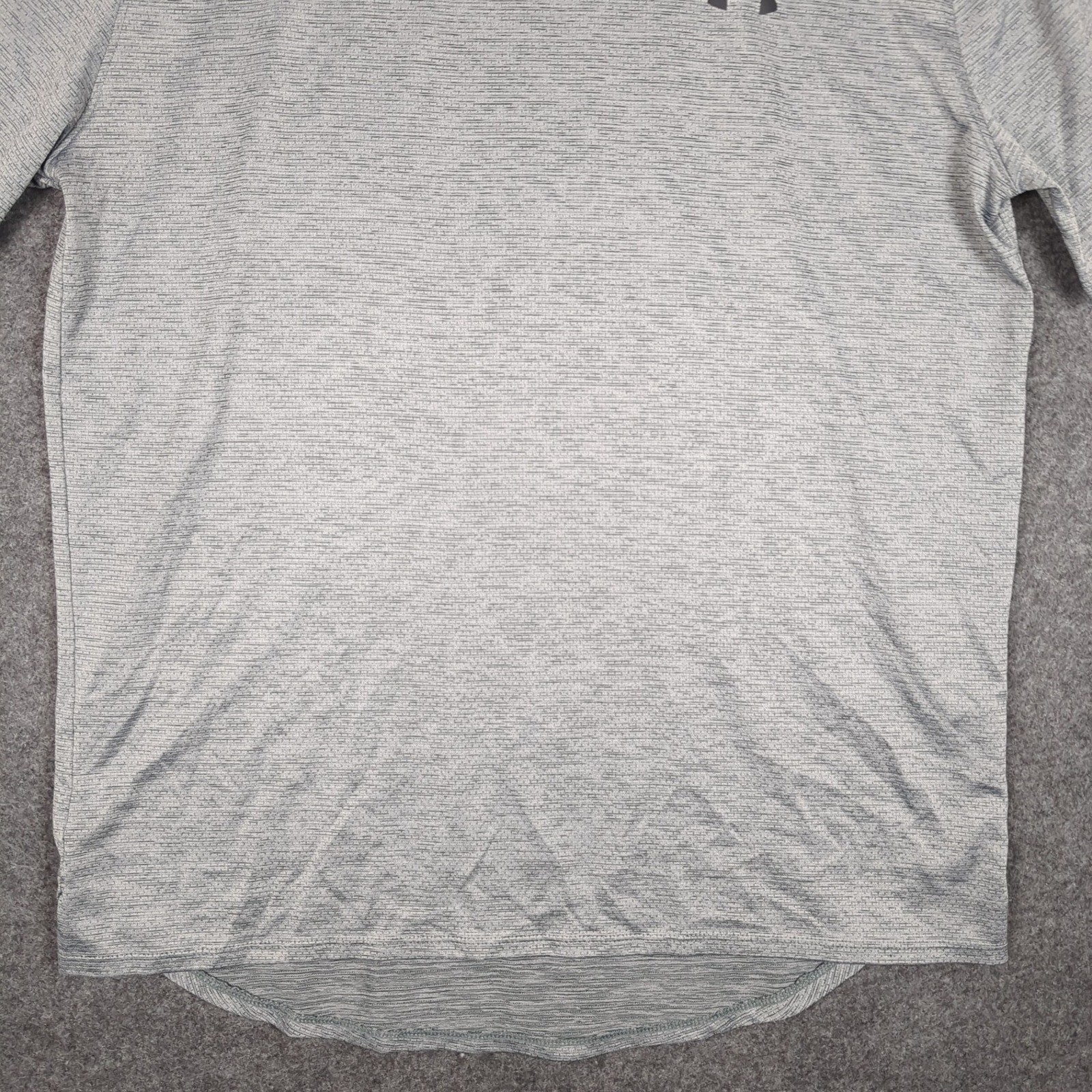 Under Armour Mens Loose Fit HeatGear Heathered Gray Short Sleeve T-Shirt Size M gallery