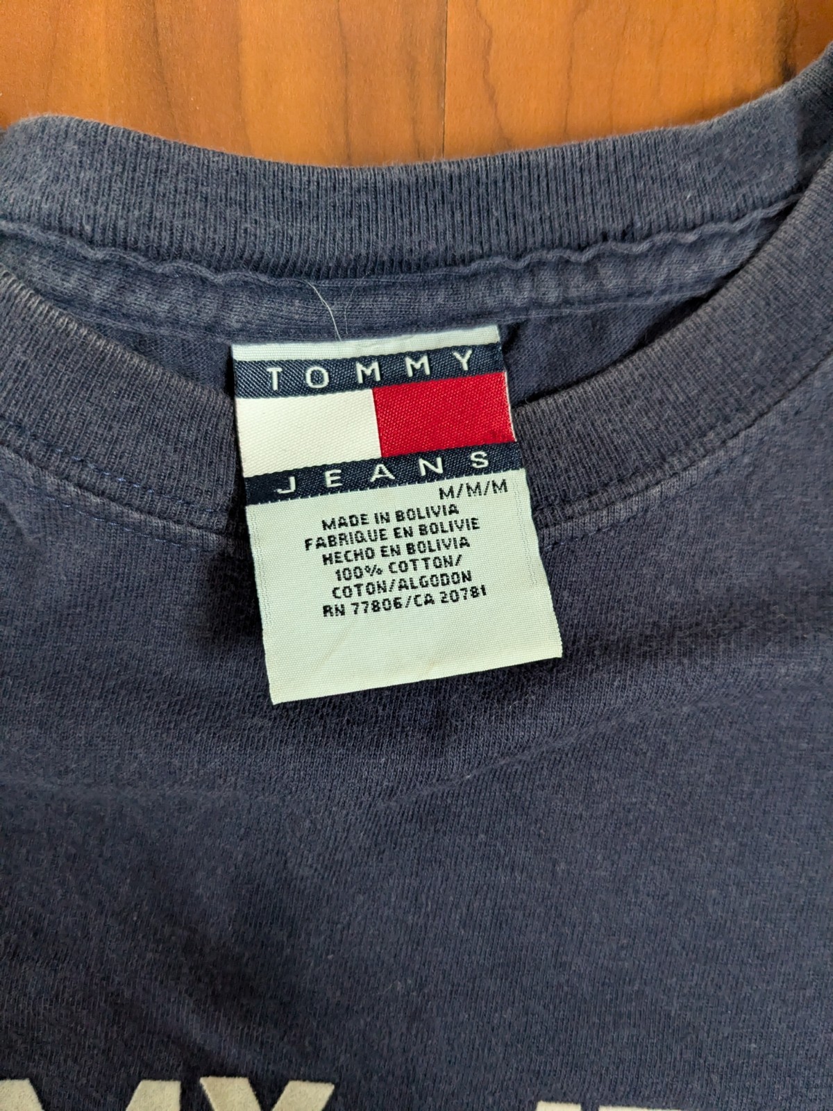 Vintage 90s Tommy Hilfiger Big Text Spellout Men's Navy Blue T Shirt Size Medium gallery
