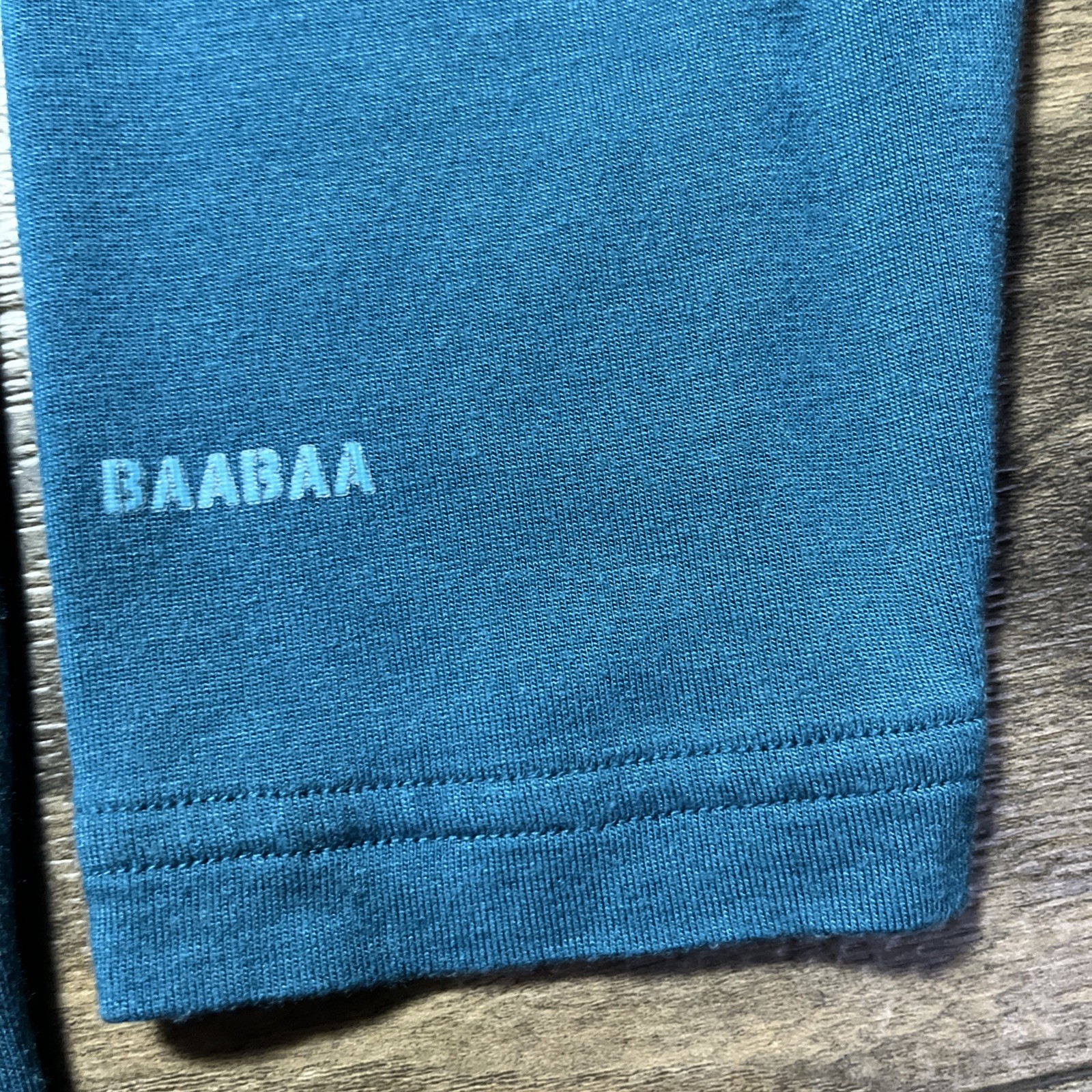 Endura BaaBaa Blend Baselayer Mens XXL Blueberry Lyocell Wool Slim LS Raglan EUC gallery