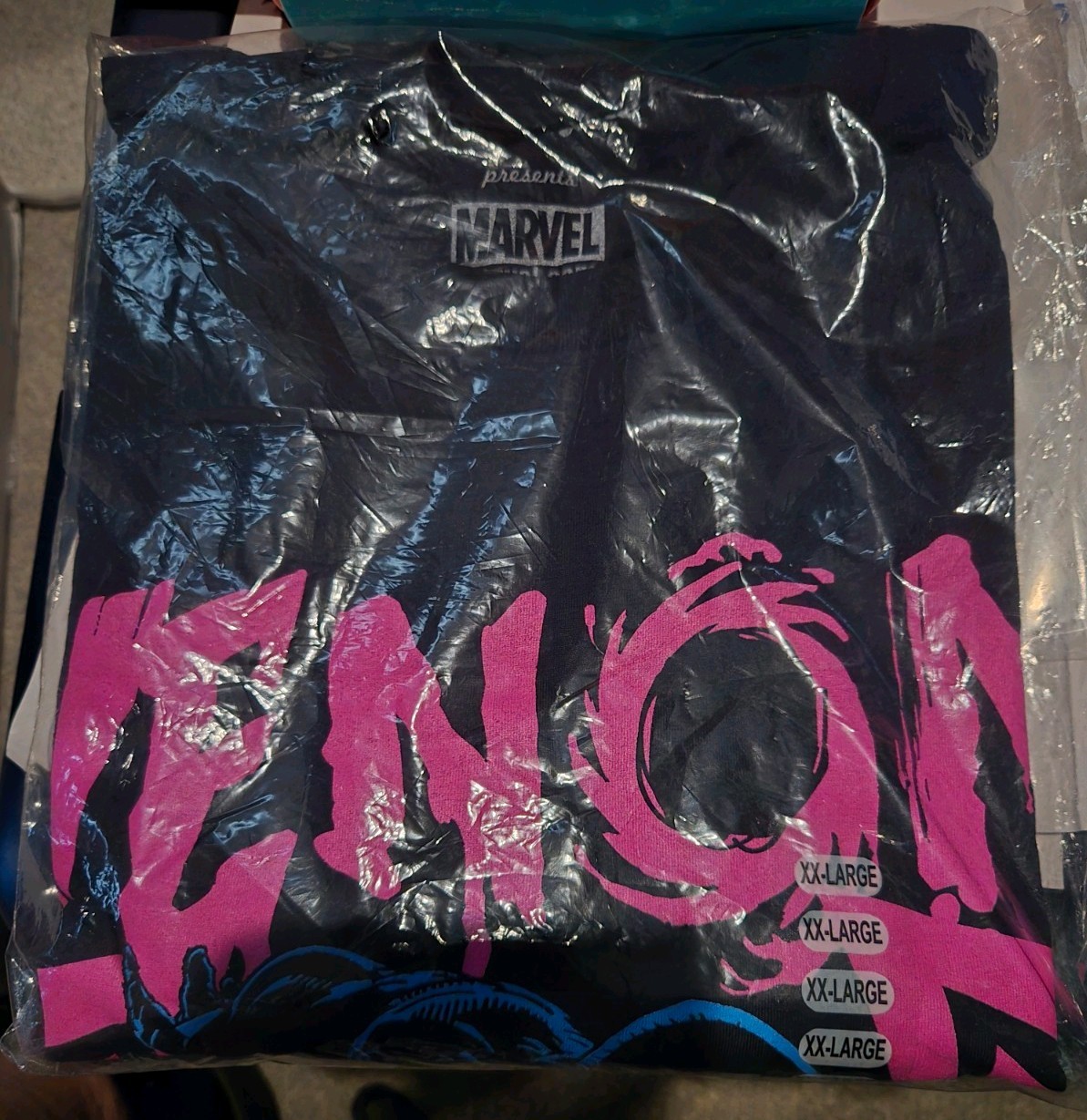 VENOM Marvel Comics Adult XXL T-Shirt Spider-Man New in packaging gallery