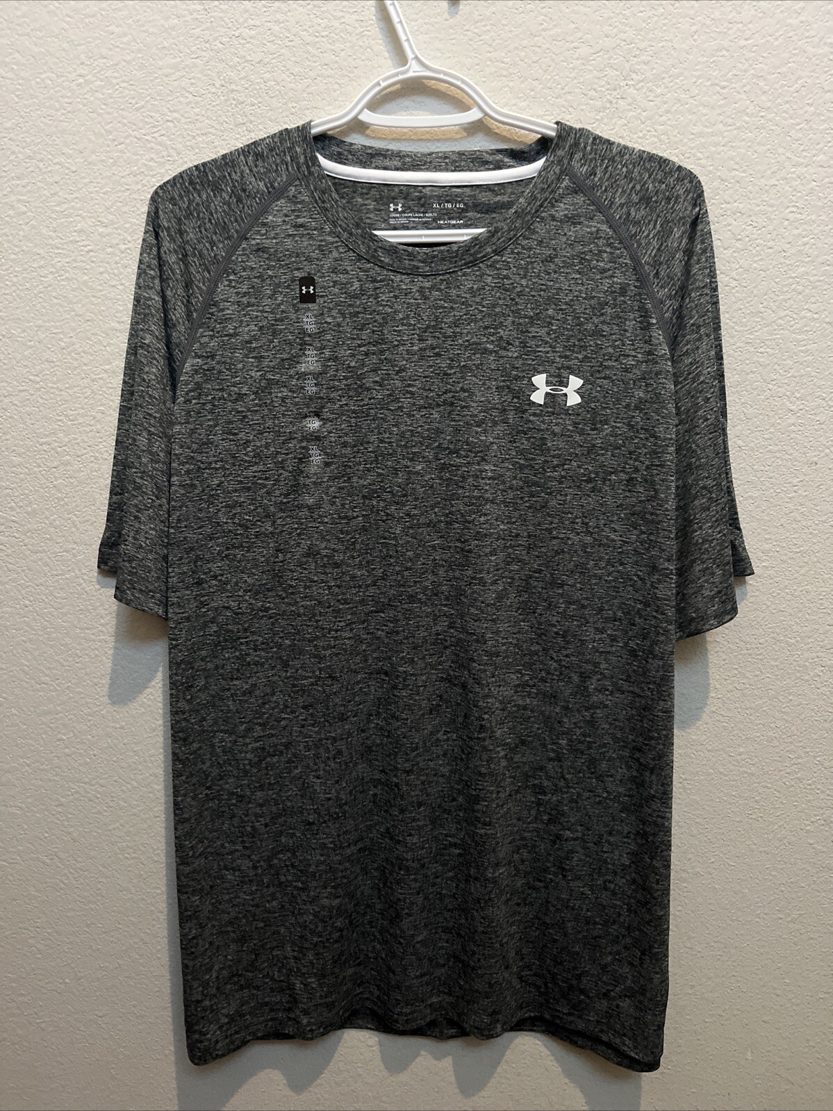 NEW Under Armour Heatgear T-Shirt Mens XL Gray Short Sleeve Crew Neck NWT $25