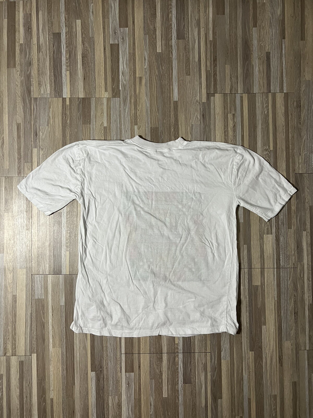 Vintage 90s Sri Lanka Art Tee White T-shirt Elephant Peacock Size Large M/L gallery