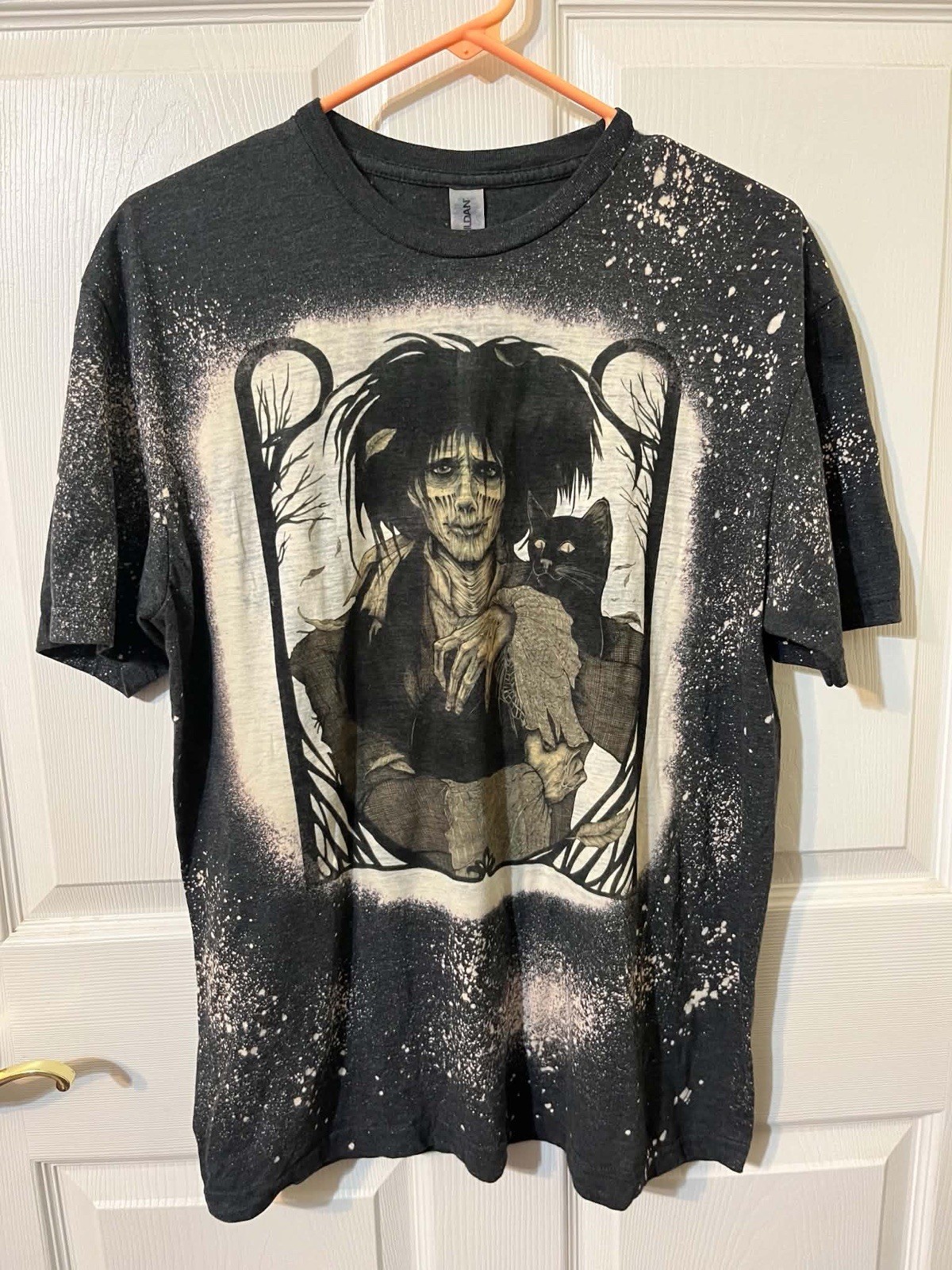 Gildan Bleach Splash Hocus Pocus T-shirt Size Large gallery