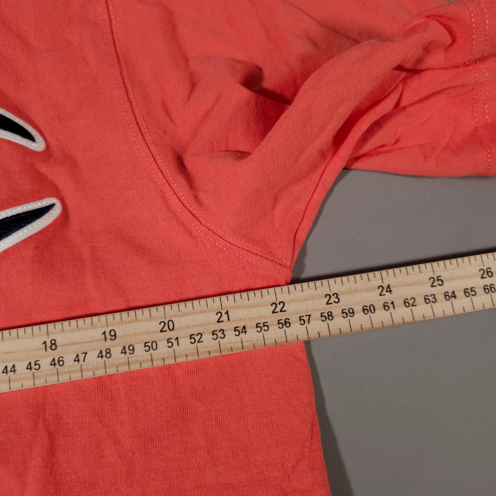 Champion T-Shirt Mens XL Pink Big C Chenille Logo Patch Short Sleeve Tee gallery