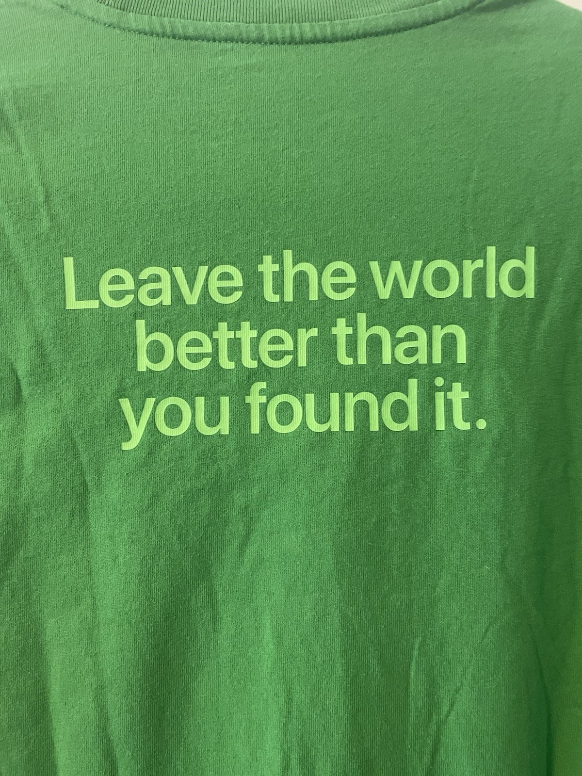 Apple Earth Day Green Employee T-Shirt (Medium) gallery