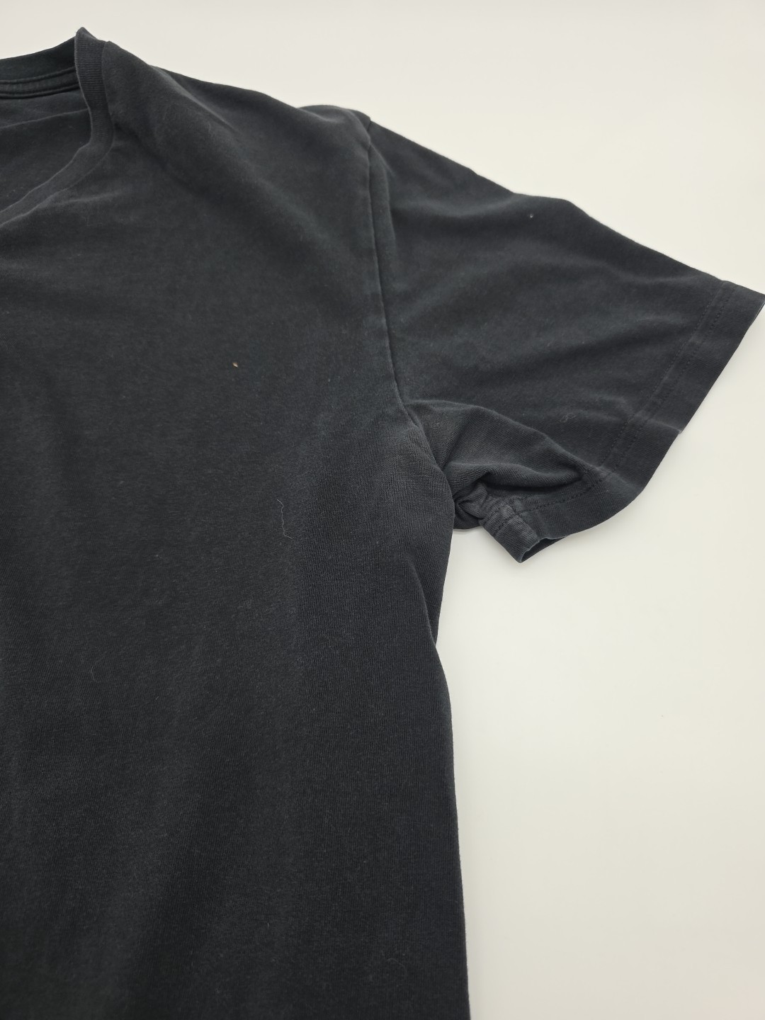 Express T-Shirt Men XL V-Neck Black Stretch Solid.#41160 gallery