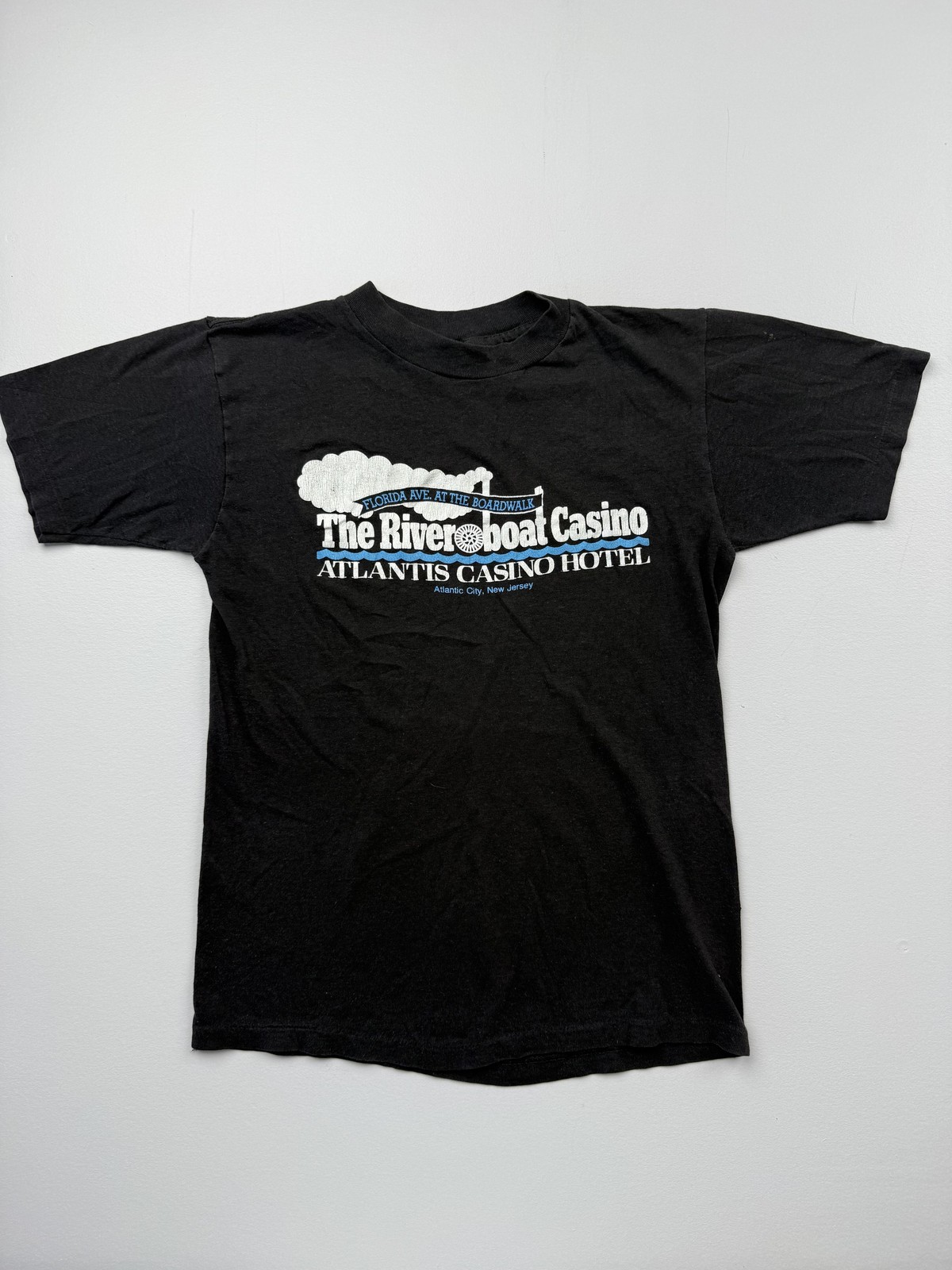 Vintage Artex Shirt Mens Medium Black Atlantis Riverboat Casino Tee USA VTG