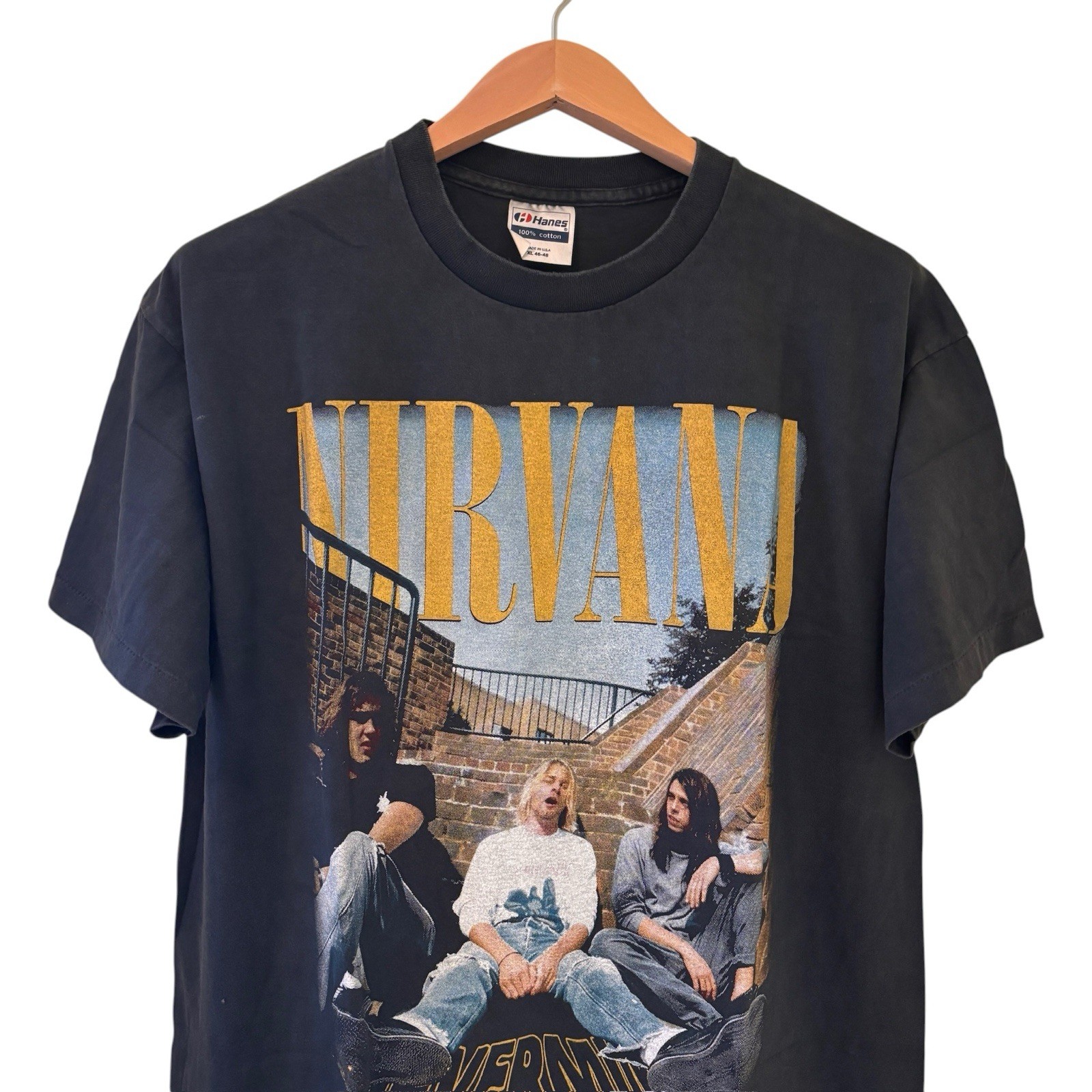 Nirvana 90s Nevermind Grunge Kurt Cobain Band T-shirt Reprint Sz XL gallery