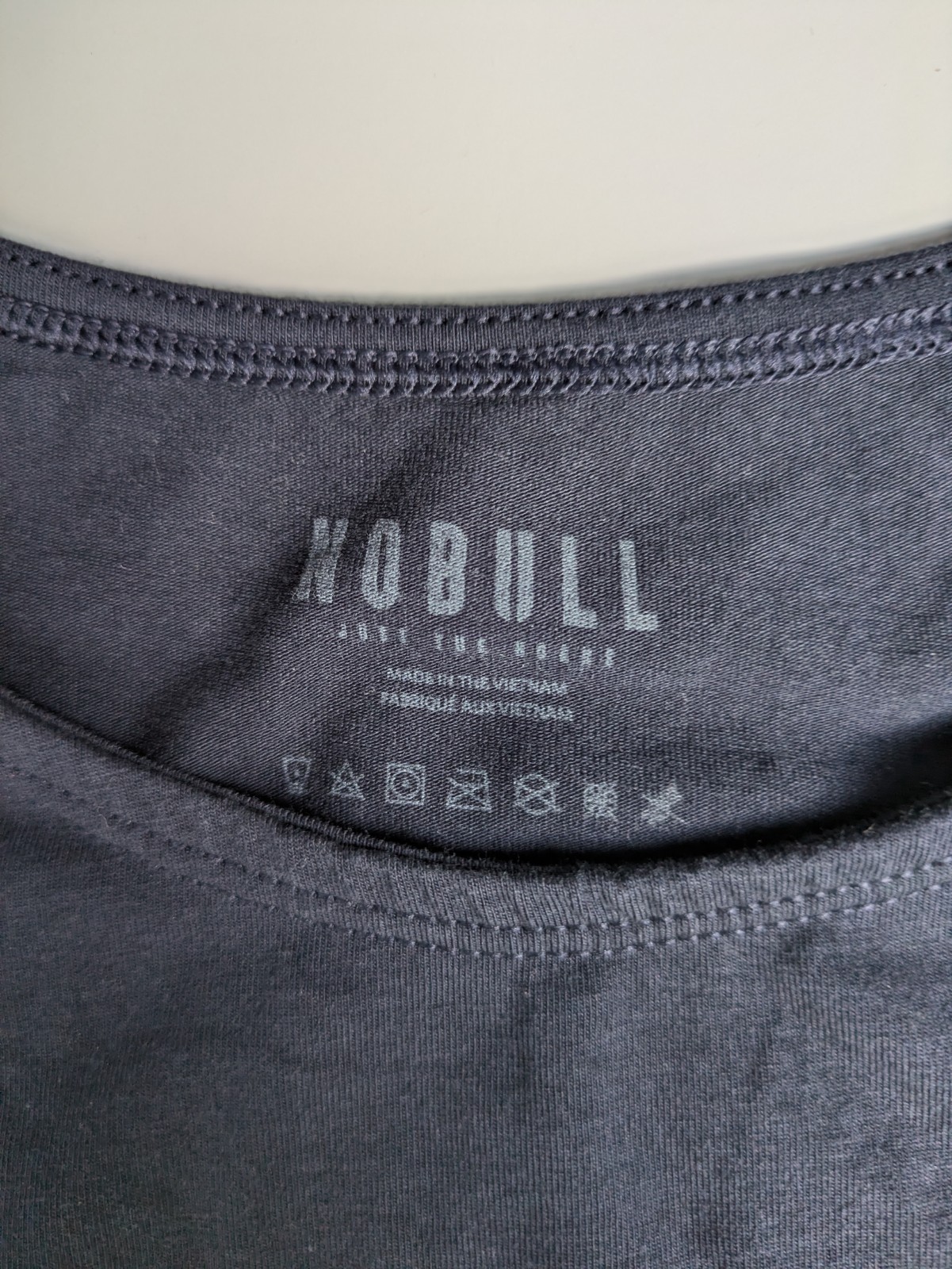 NOBULL Men’s Blue Solid Crew Neck Short Sleeve Logo Jersey T-Shirt M gallery