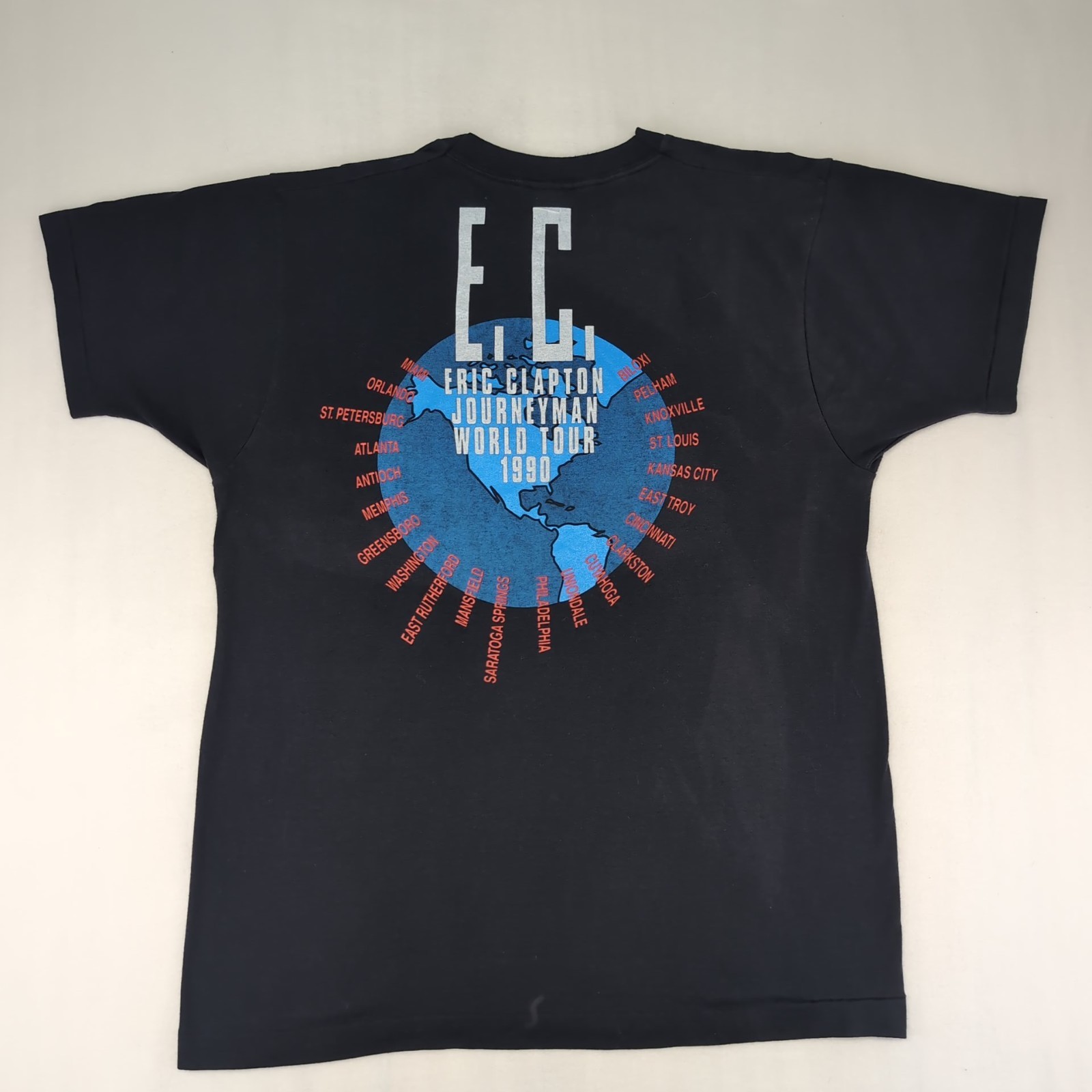 Vintage 1990 Eric Clapton Journeyman World Tour Band Shirt XL SCREEN STARS TAG gallery