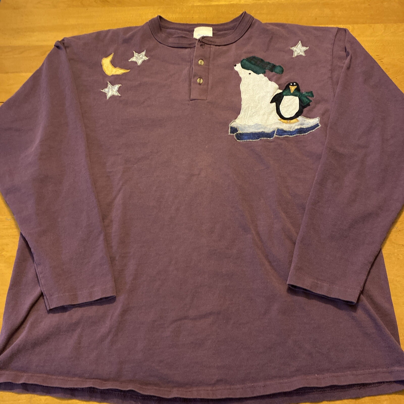 Vintage Men’s Henley Size XL Winter Scene Design Polar Bear Penguin See Pics gallery
