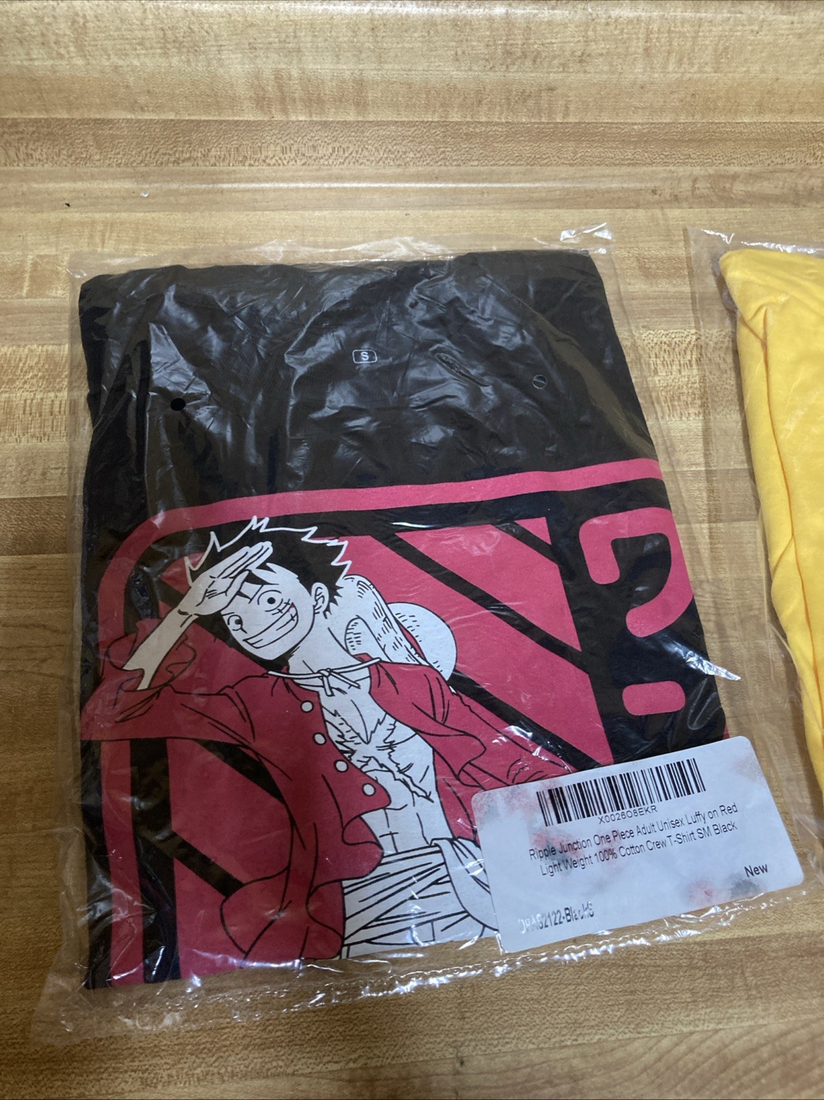 2 Pack Ripple Junction Adult Unisex One Piece Luffy T-shirts Size Small New gallery