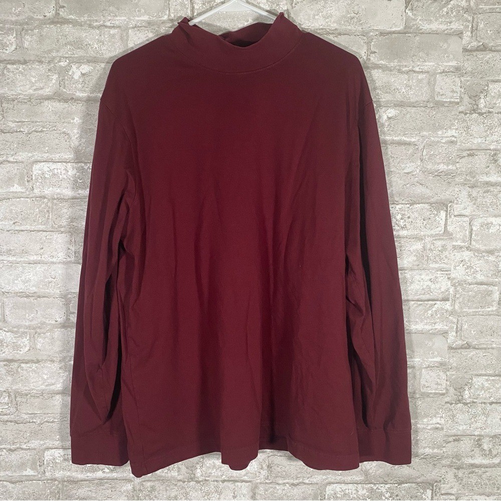 L.L bean Burgundy Long Sleeve Turtleneck men’s size large outdoor classic