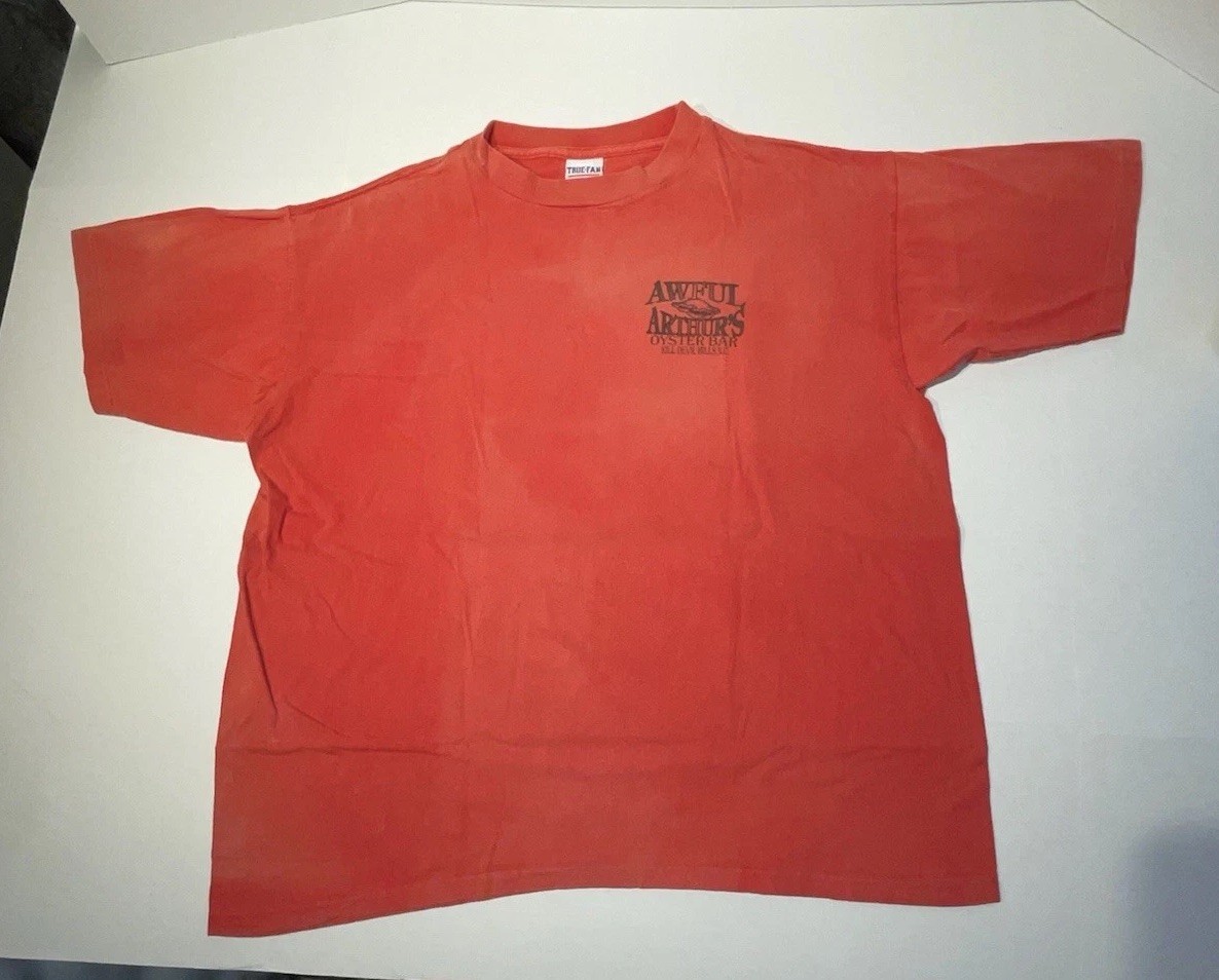 VTG Awful Arthur’s Oyster Bar 100% Cotton T-Shirt Sz Large Kill Devil Hills NC gallery