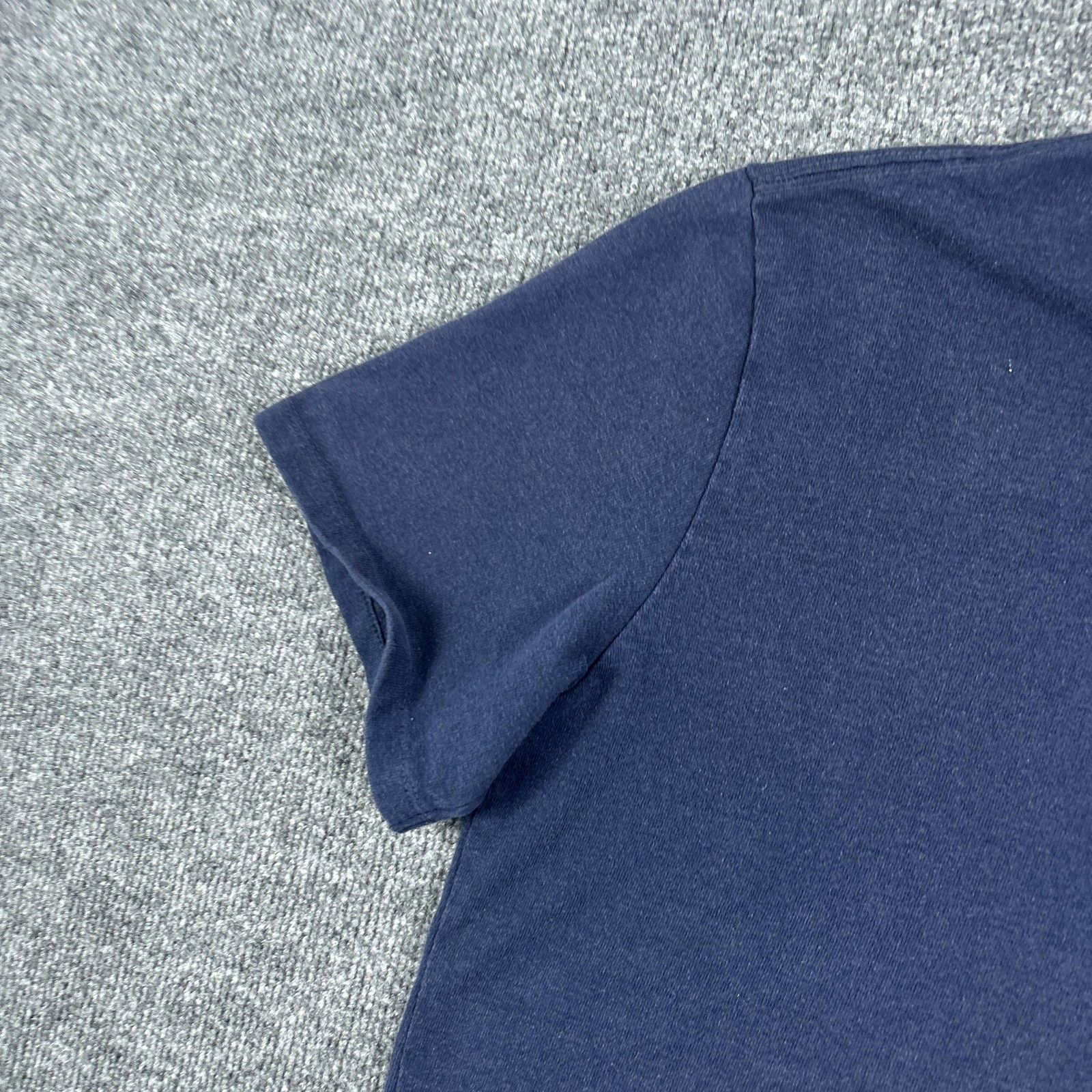 Taylor Stitch Shirt Mens 44 Blue Pocket Tee Recycled Cotton Blend Crewneck gallery