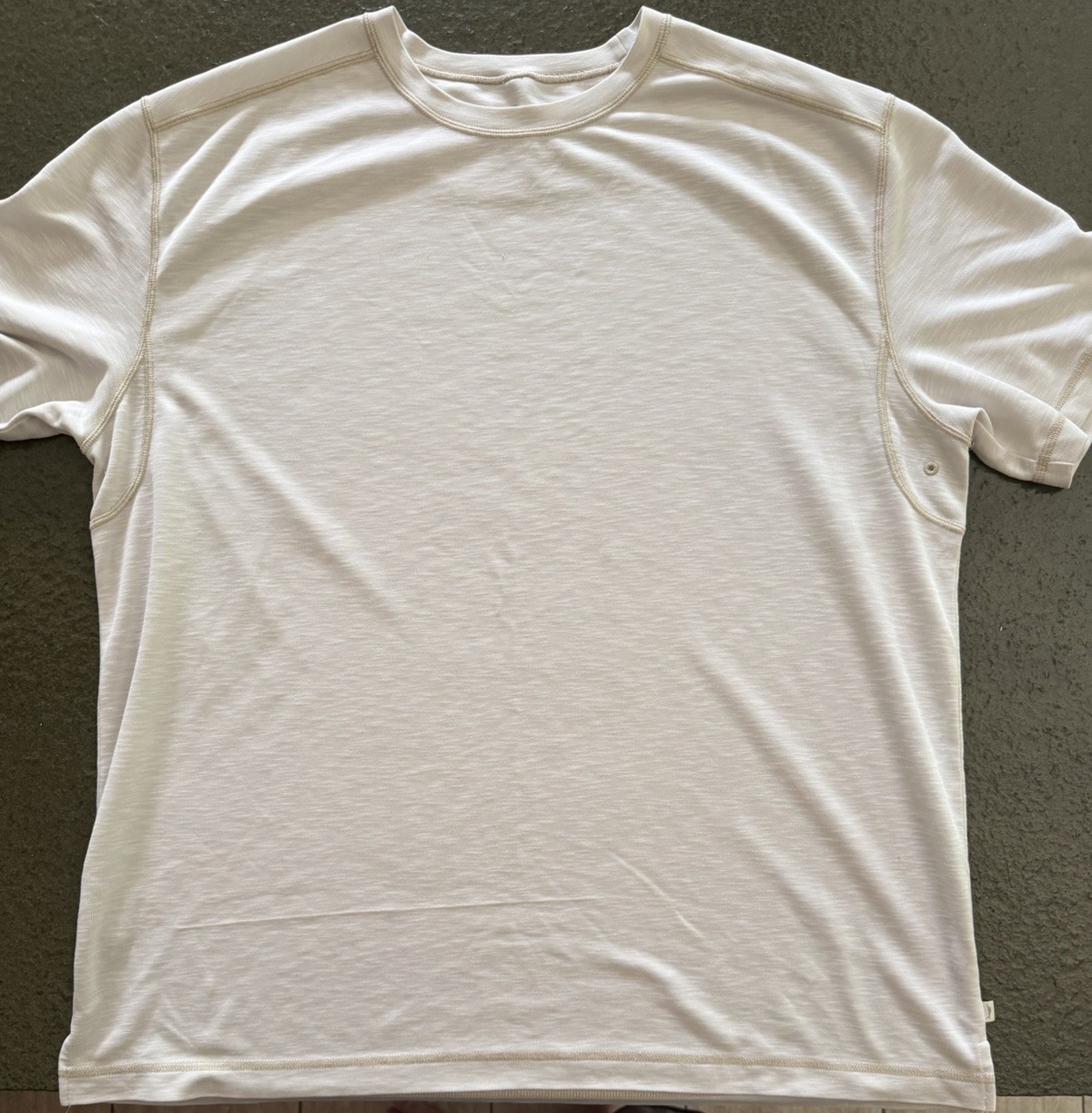 Tommy Bahama Men's Off White/Beige Crew Neck Short Sleeve Logo Tee Cotton Knit L gallery