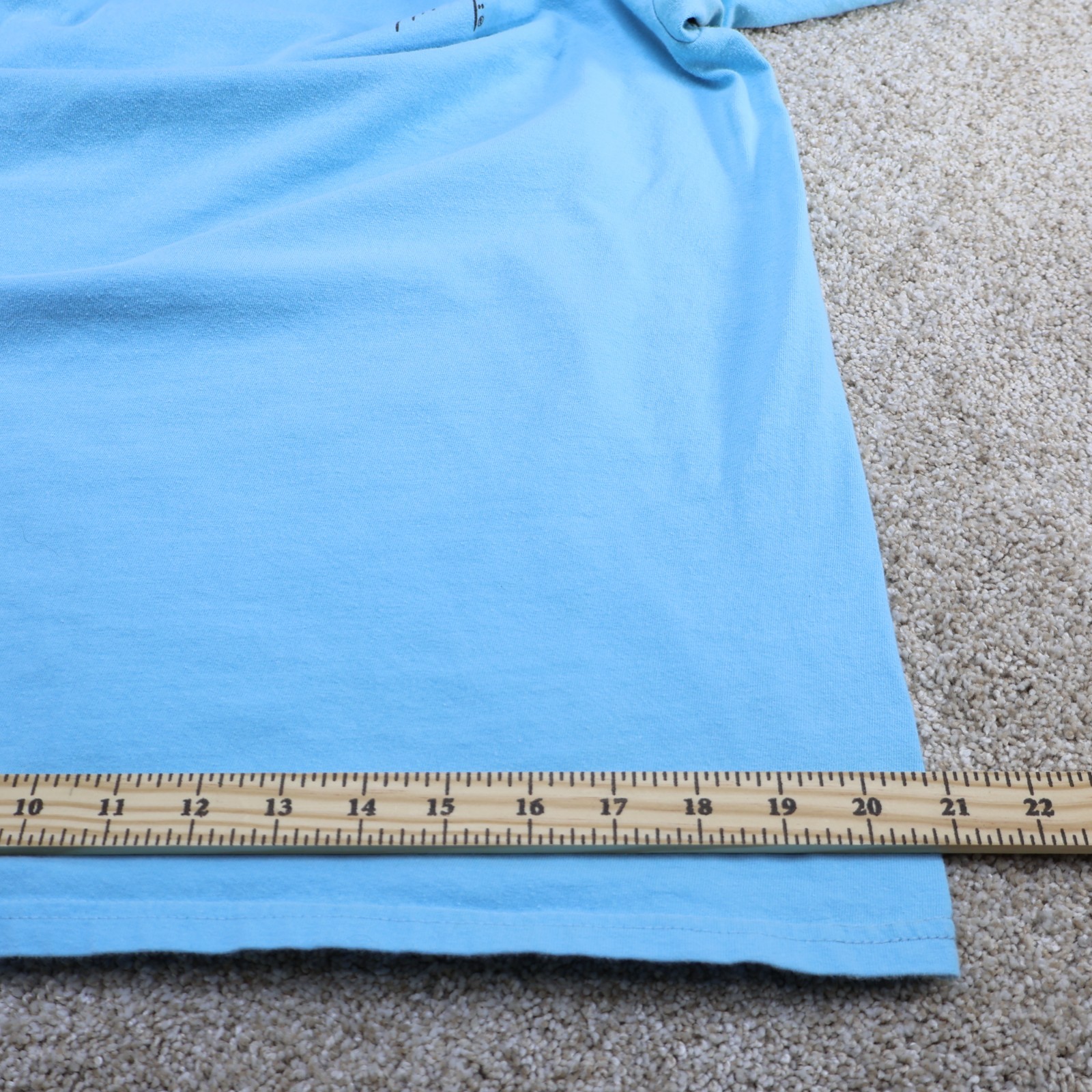 Guy Harvey Mens Large Graphic T Shirt Blue Marlin Fish (see photo for flaw) gallery