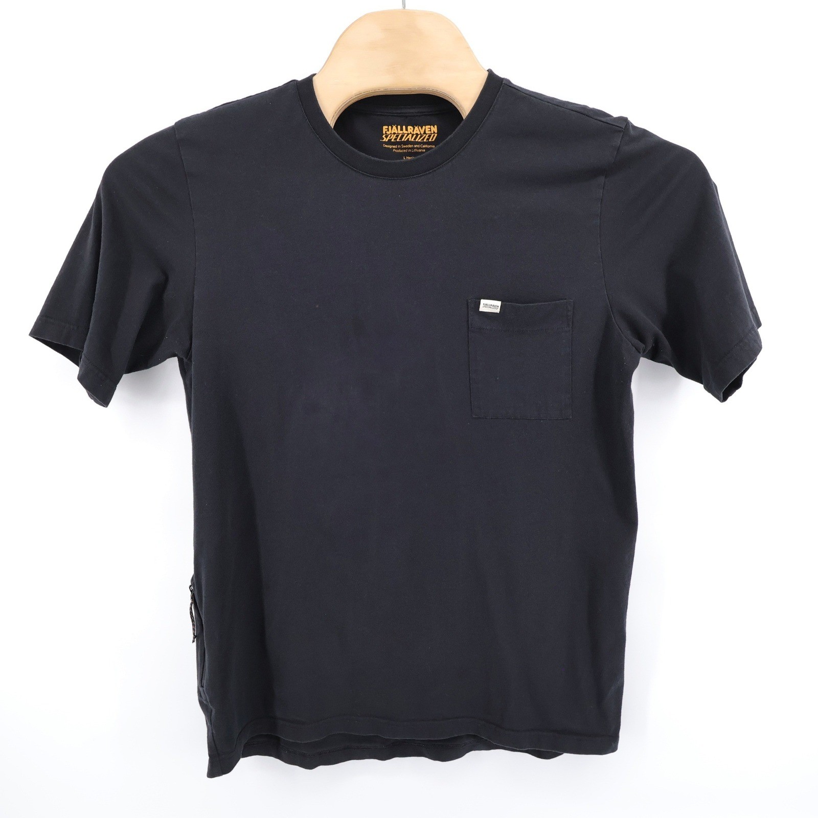 Fjallraven Specialized Pocket Zippered T-Shirt Black Short Sleeve Mens L gallery