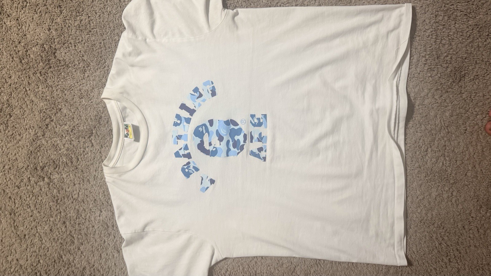A Bathing Ape BAPE White Ape Head Graphic Cotton Tee Mens L *real not a rep* gallery