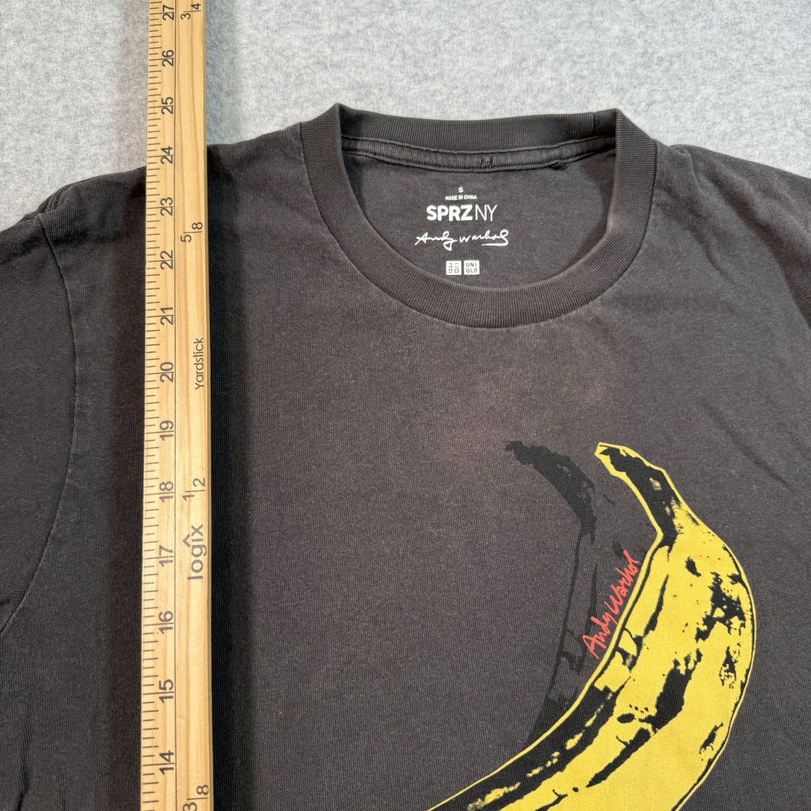 VTG UNIQLO SPRZ NY Andy Warhol Banana T-Shirt Mens Sz Small Black Single Stitch gallery