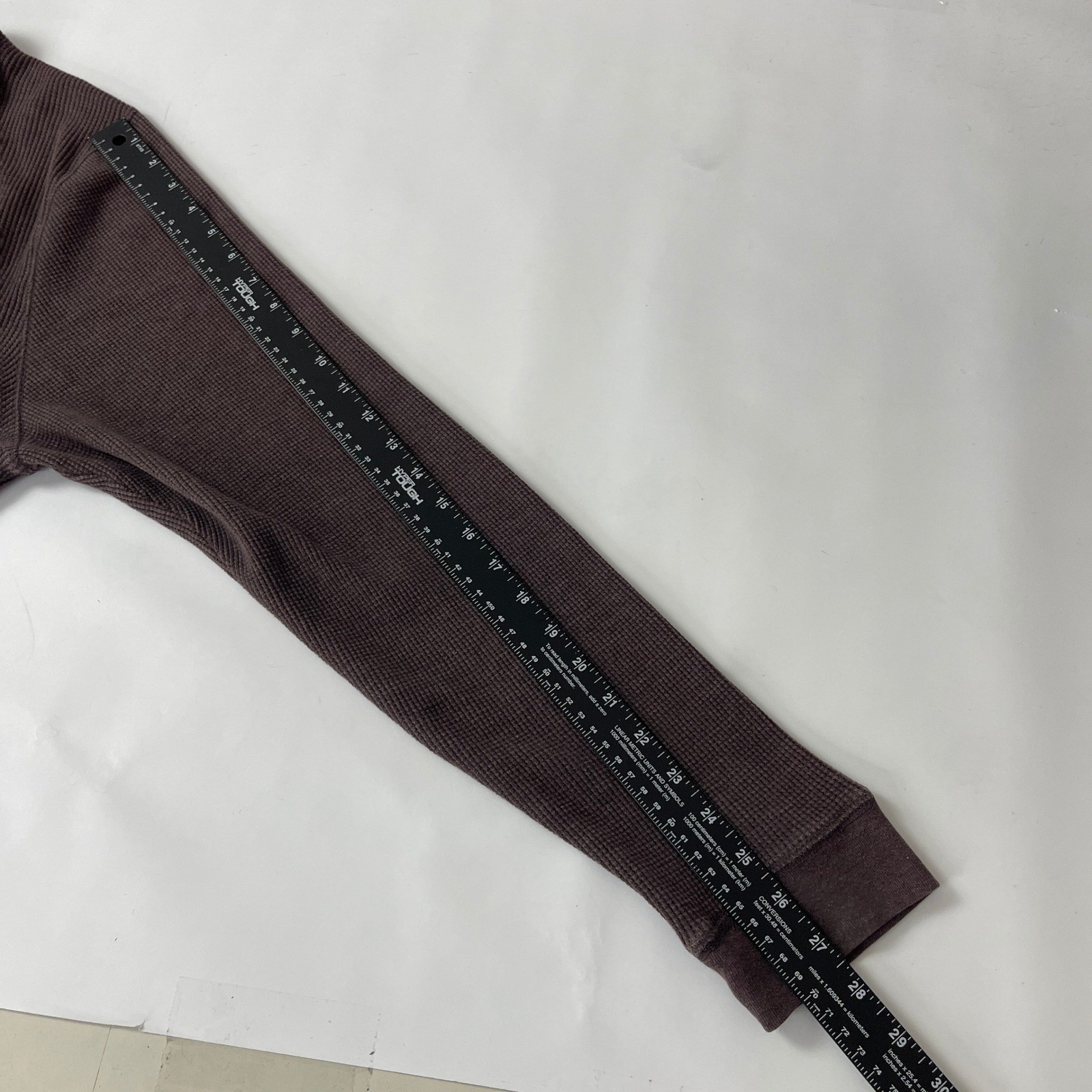 ST Johns Bay Shirt Mens XL Tall Brown Thermal Henley Waffle Knit Y2K Grunge gallery