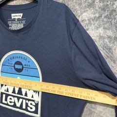 Levi Men’s Classic Fit Long Sleeve Graphic Logo T-Shirt Navy Size XL