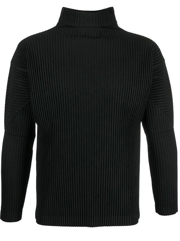 Issey Miyake Men's Basic Pleated High Neck Long Sleeve gallery