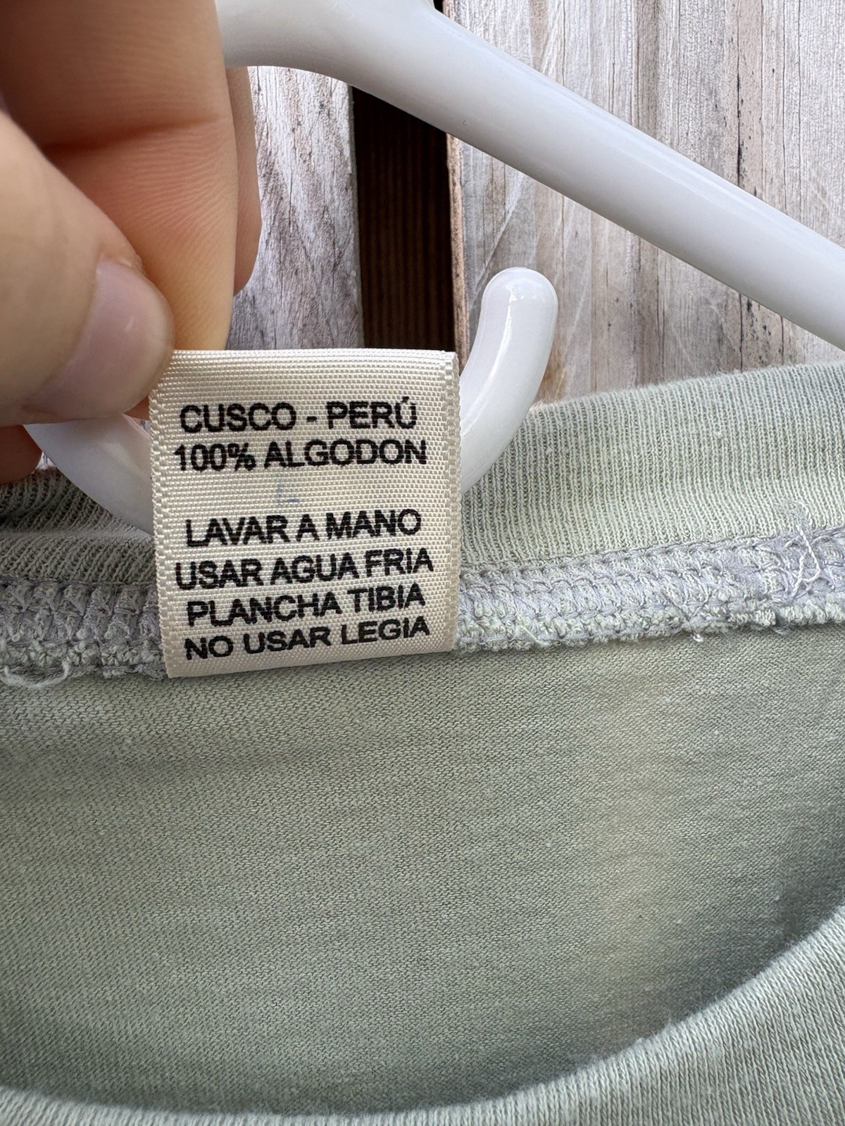 Forever Friends Llama Green Peru T-shirt Mens See Measurement No Tag gallery
