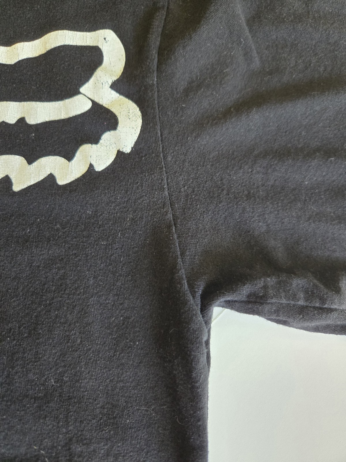 Fox Logo T-shirt Lightening 100% Cotton Size Large Long Length Black and White gallery