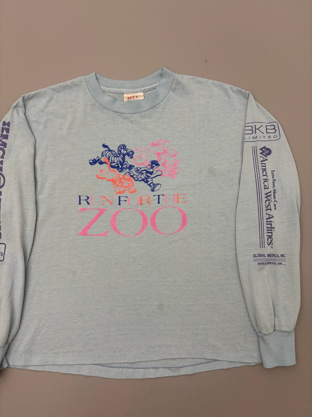 Vintage 90s HEF-T Run For The Zoo Long Sleeve T-Shirt M Blue Polycotton gallery