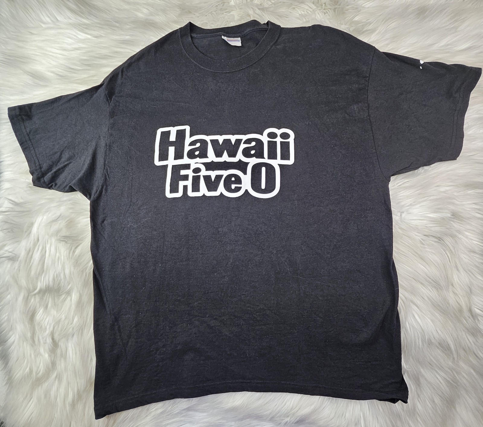 Vntg Hanes Heavyweight Hawaii Five-O Book 'em Danno! (XL) gallery