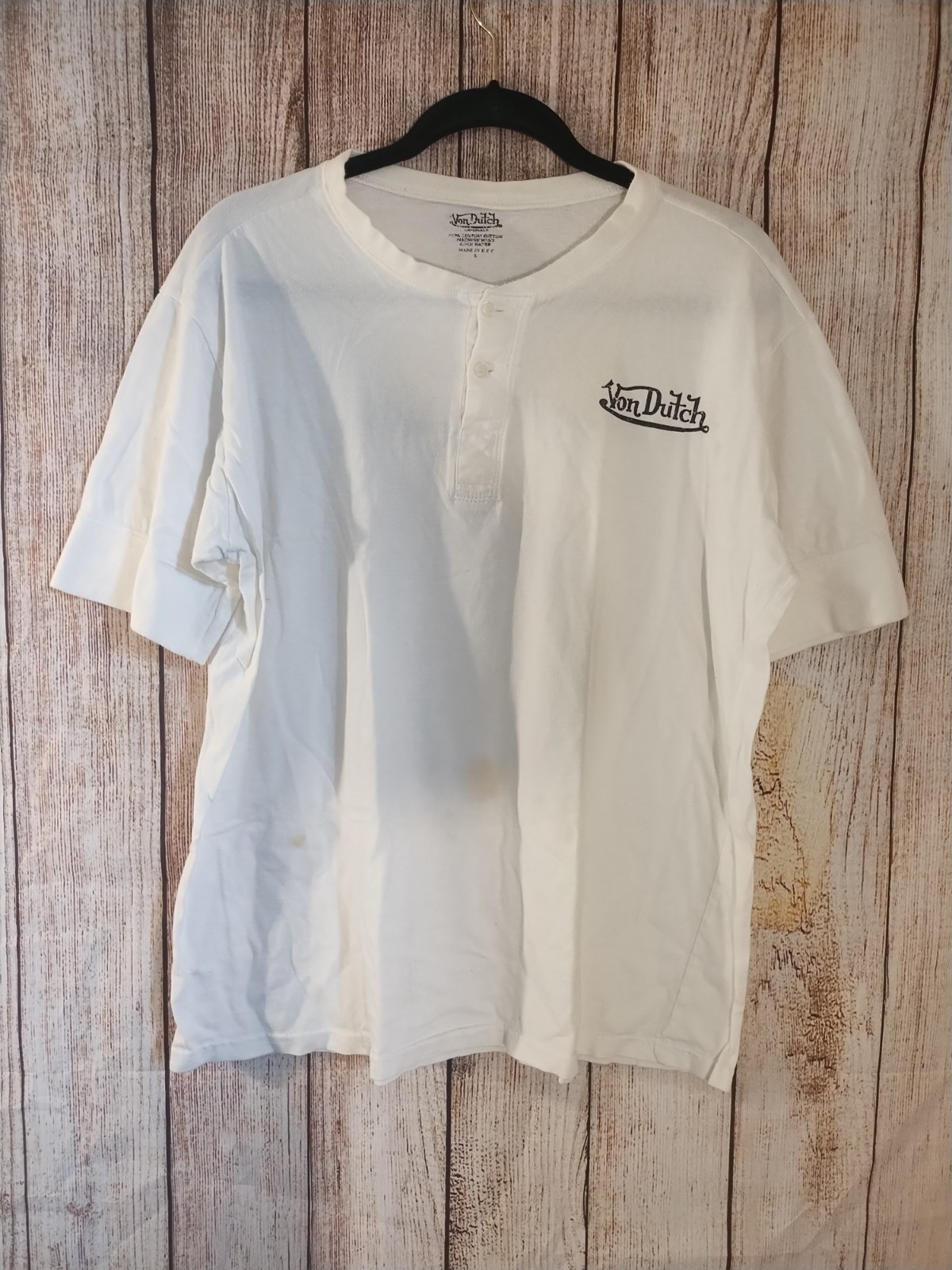Von Dutch T Shirt (N1390) with wear and stains Y2K